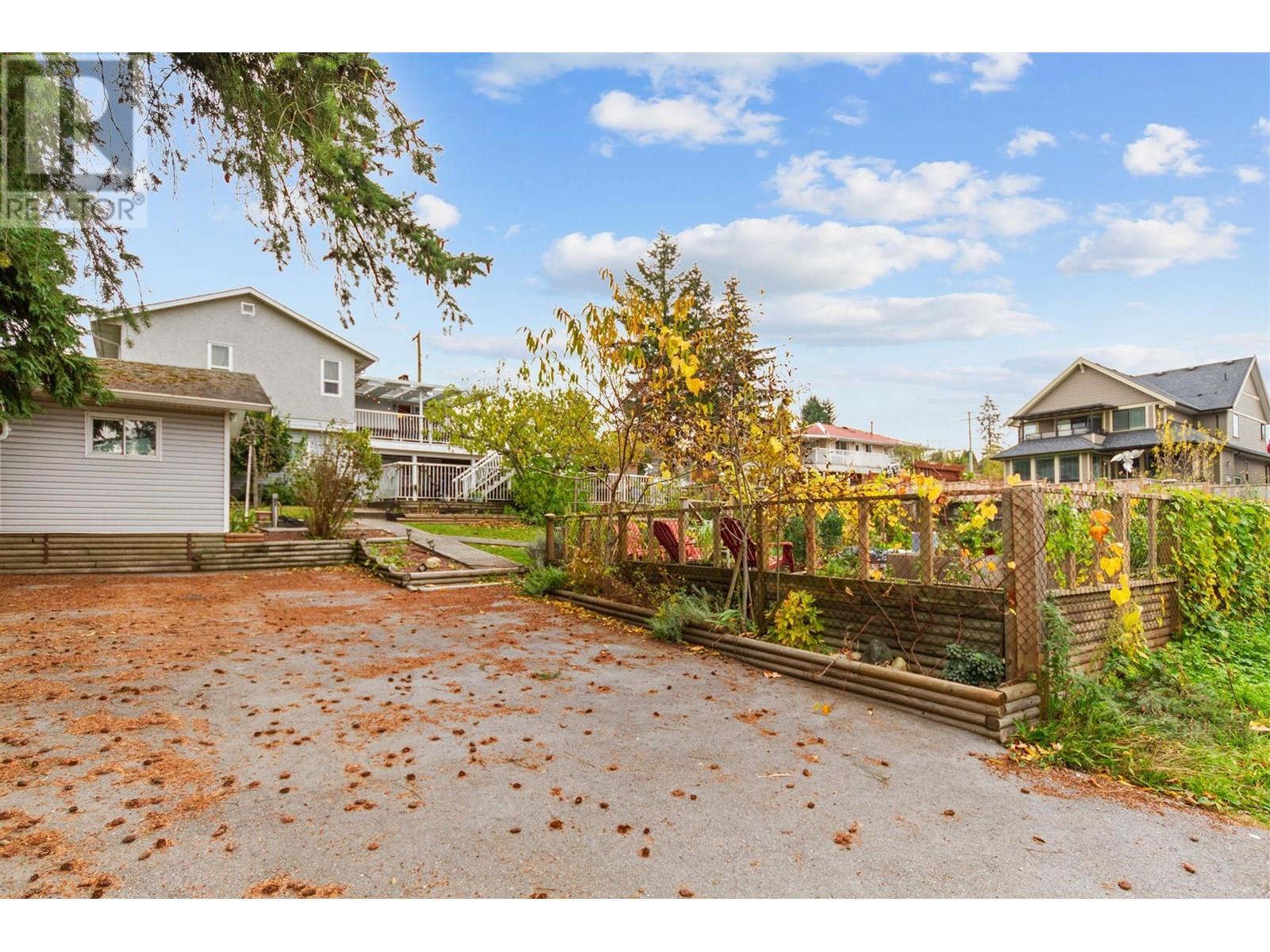 1418 Dansey Avenue, Coquitlam, British Columbia  V3K 3H8 - Photo 26 - R2956679