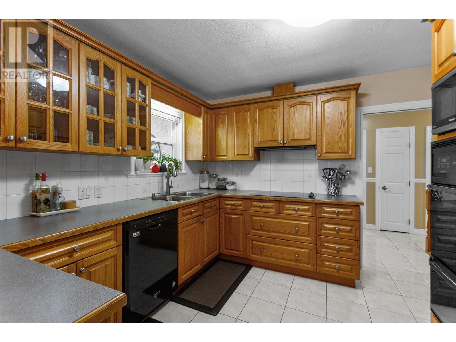 1418 Dansey Avenue, Coquitlam, British Columbia  V3K 3H8 - Photo 7 - R2956679