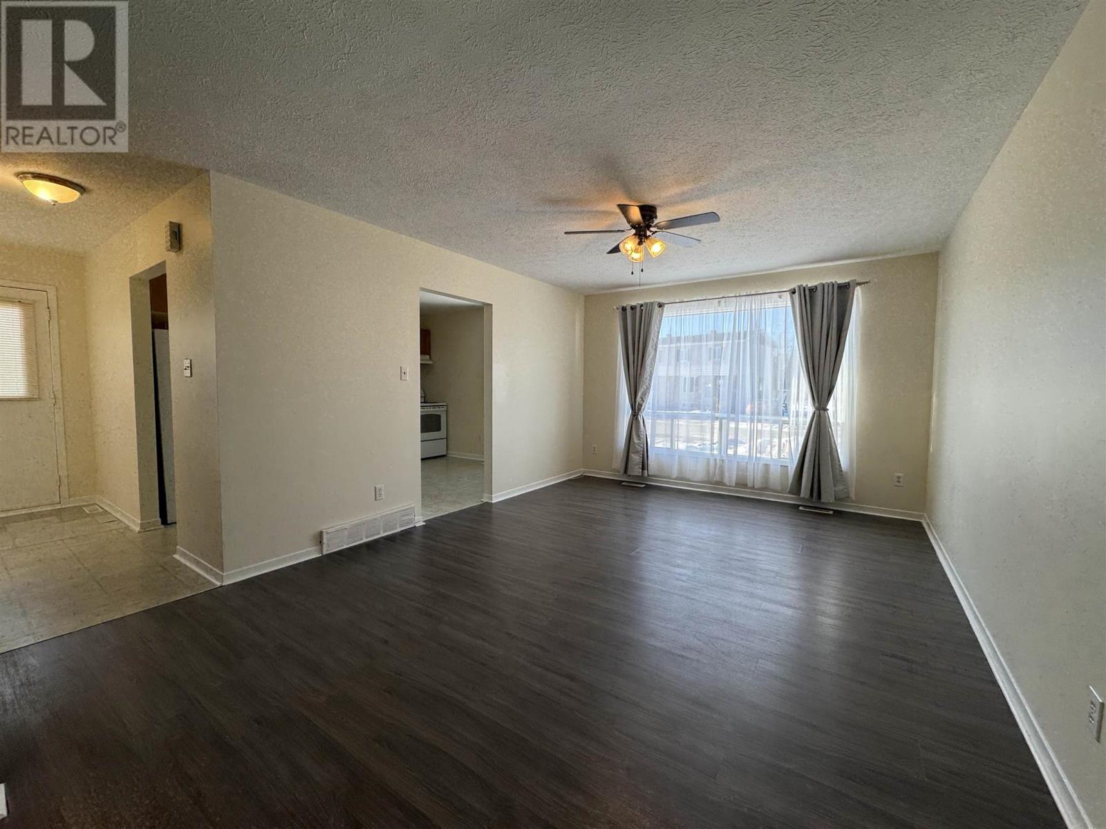 77 Matachewan Rd, Manitouwadge, Ontario  P0T 2C0 - Photo 16 - TB250062