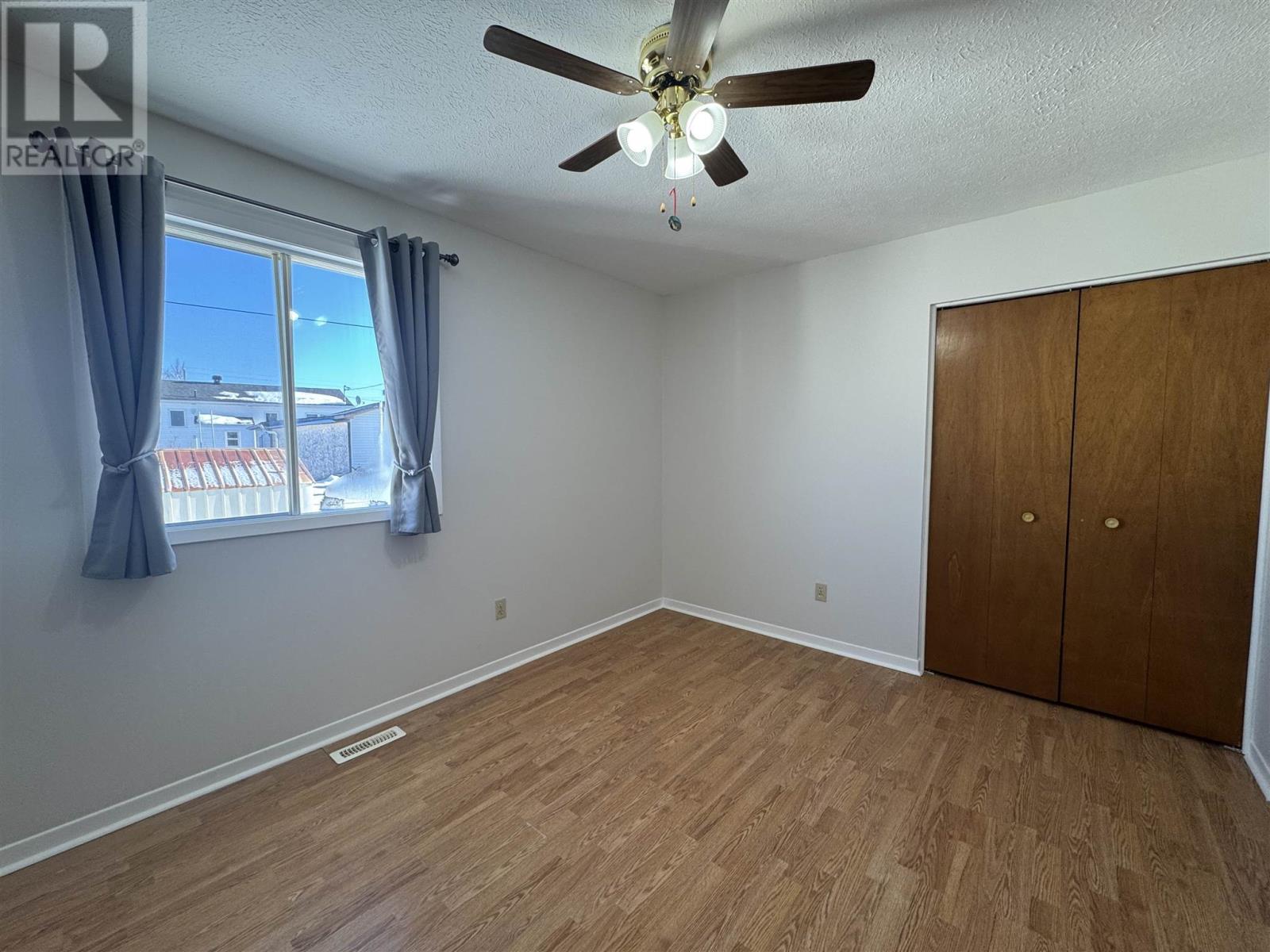 77 Matachewan Rd, Manitouwadge, Ontario  P0T 2C0 - Photo 21 - TB250062