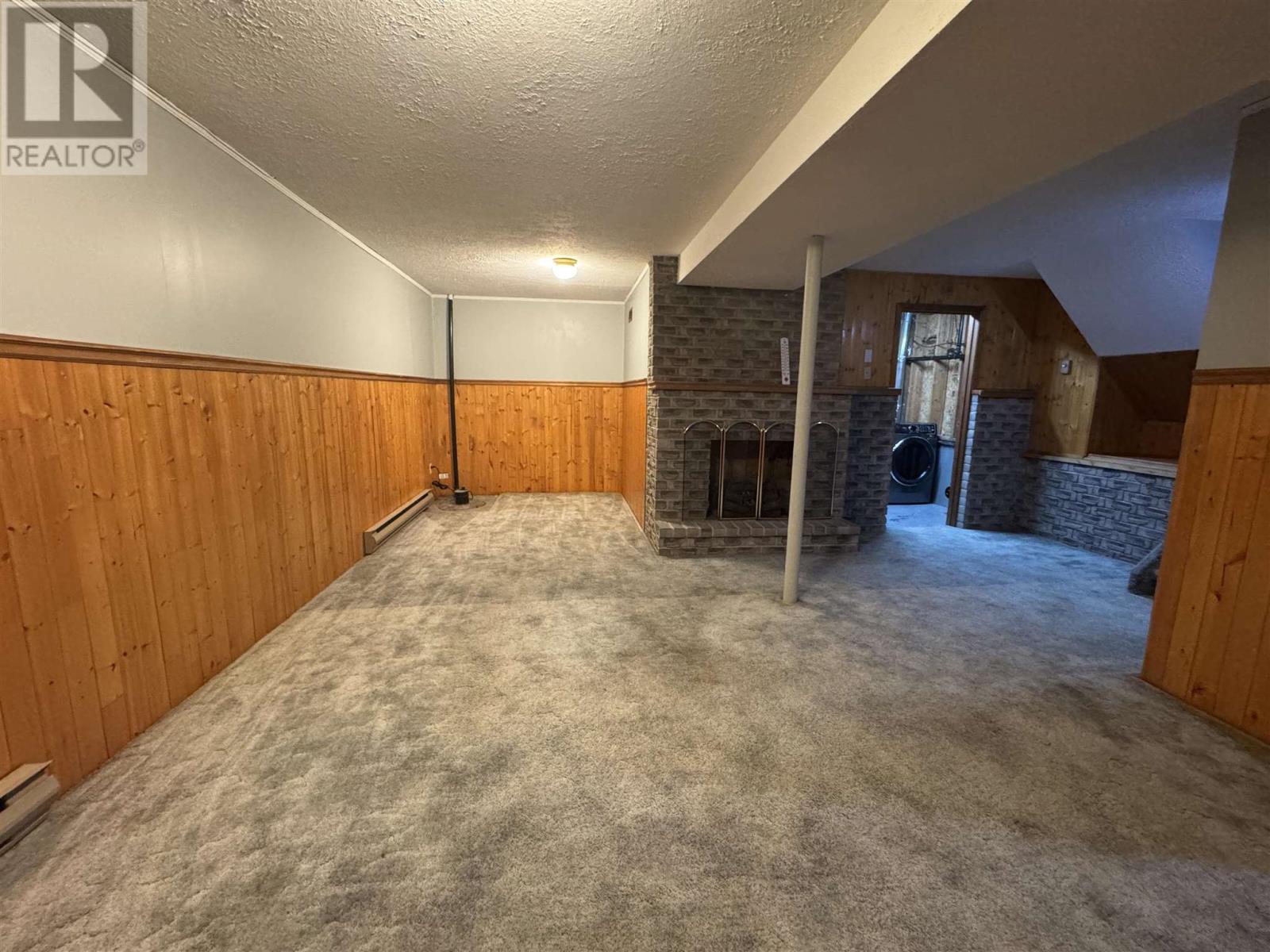 77 Matachewan Rd, Manitouwadge, Ontario  P0T 2C0 - Photo 38 - TB250062