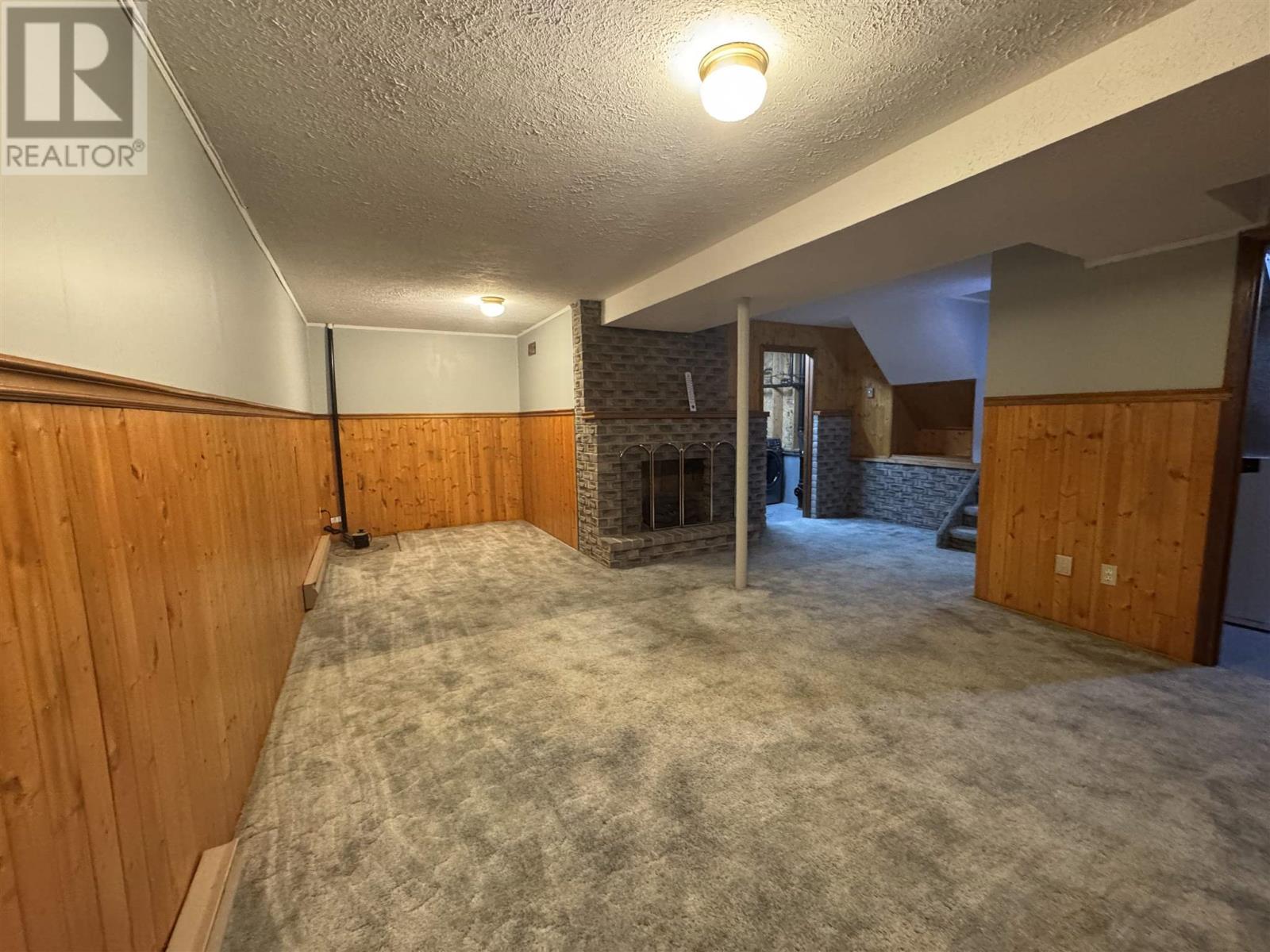 77 Matachewan Rd, Manitouwadge, Ontario  P0T 2C0 - Photo 39 - TB250062