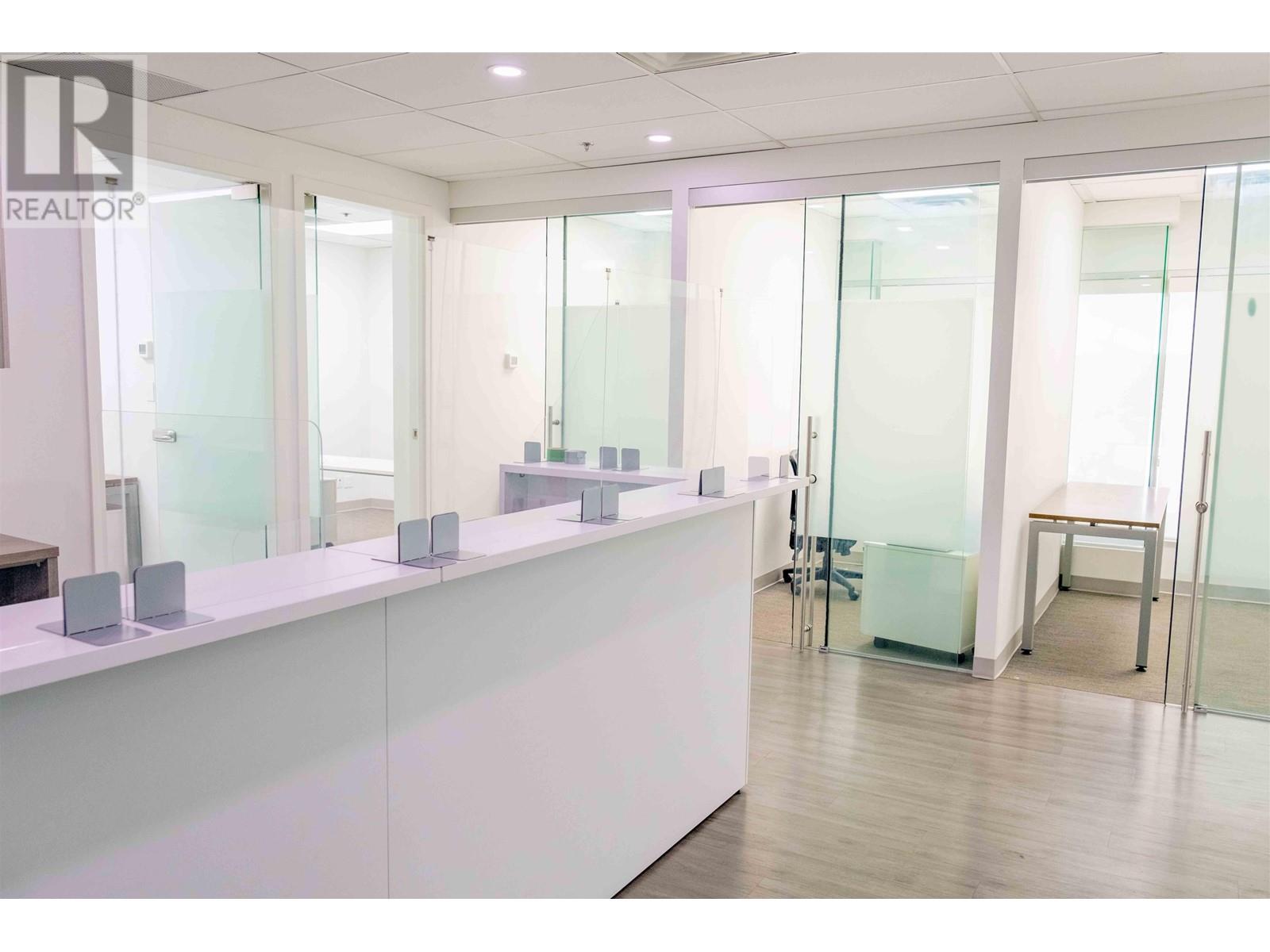 Listing Picture 2 of 36 : 254 515 W PENDER STREET, Vancouver / 溫哥華 - 魯藝地產 Yvonne Lu Group - MLS Medallion Club Member