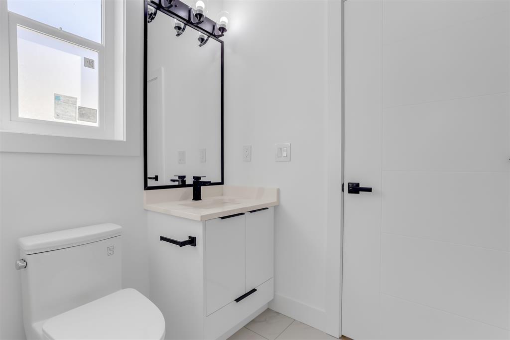 14775 68a Avenue, Surrey, British Columbia  V3S 3C9 - Photo 11 - R2956450