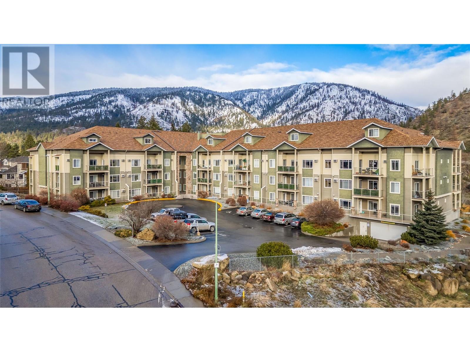 2120 Shannon Ridge Drive Unit# 111, West Kelowna, British Columbia  V4T 2Z3 - Photo 3 - 10332140