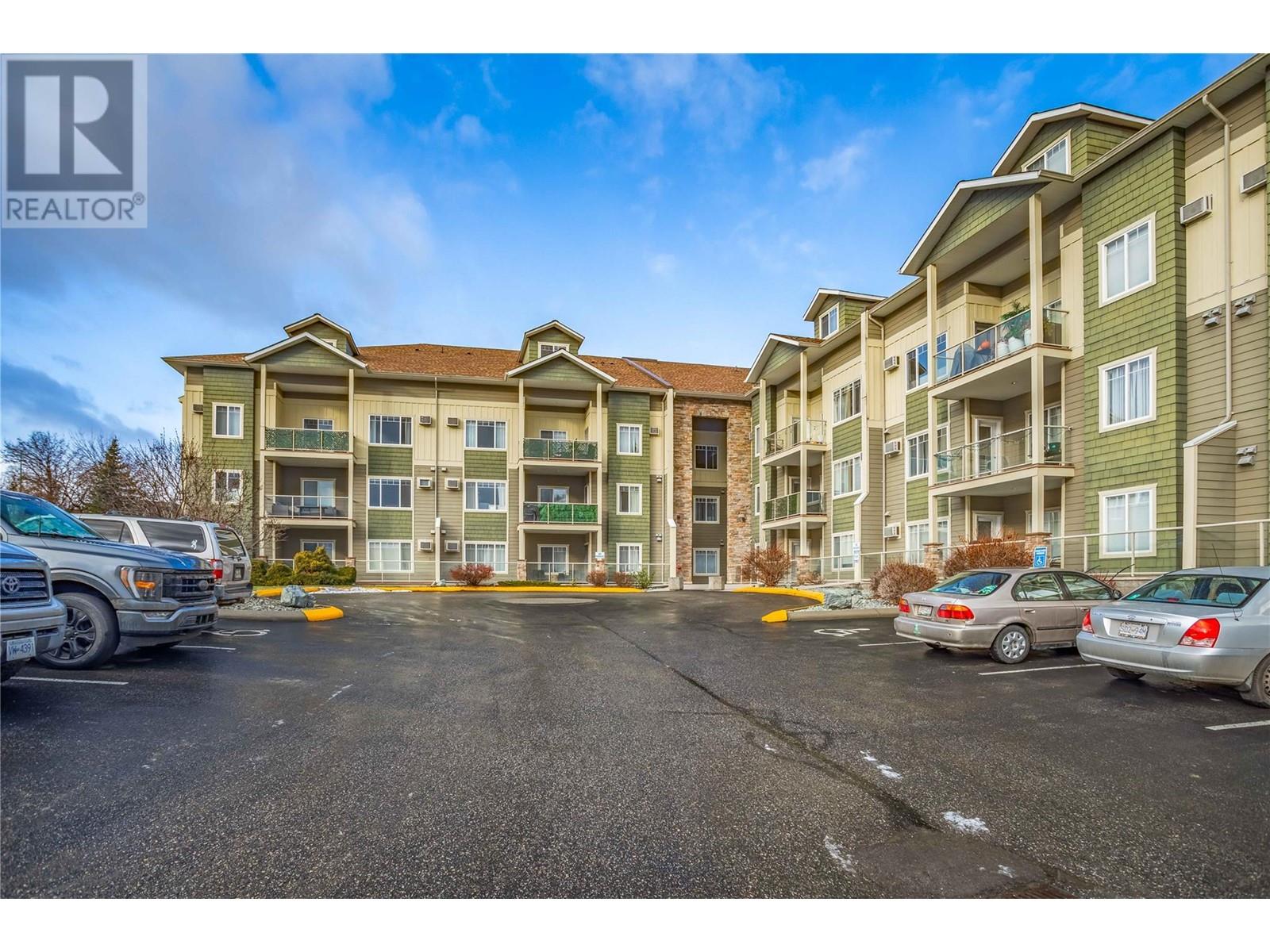 2120 Shannon Ridge Drive Unit# 111, West Kelowna, British Columbia  V4T 2Z3 - Photo 6 - 10332140