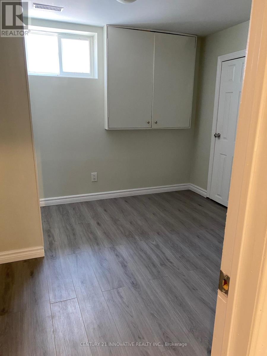 Bsmt - 215 Wilson Road S, Oshawa (Donevan), Ontario  L1H 6C2 - Photo 8 - E11925377