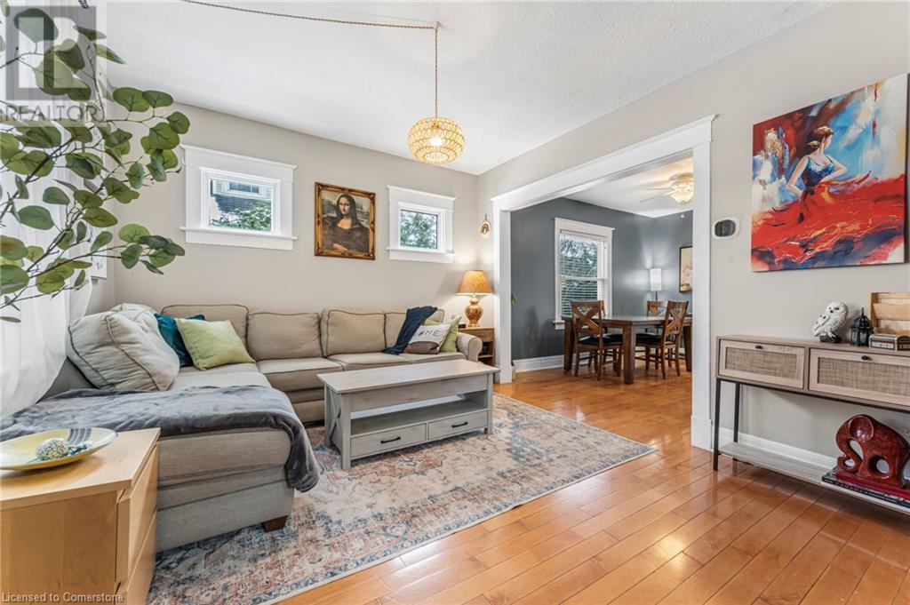 5701 Prince Edward Avenue, Niagara Falls, Ontario  L2G 5J1 - Photo 7 - 40689813