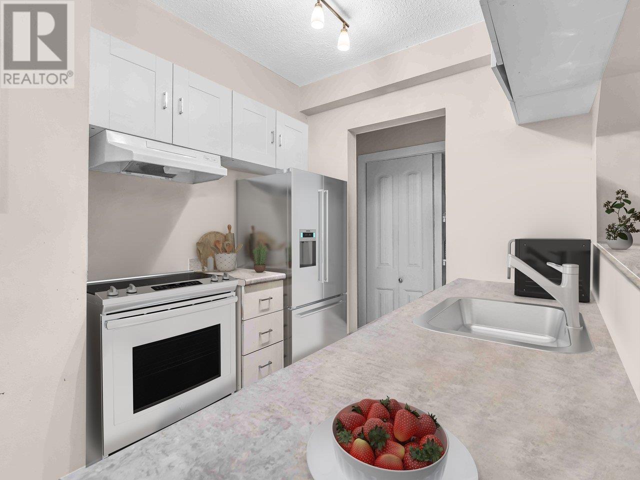 Listing Picture 6 of 19 : 233 711 E 6 AVENUE, Vancouver / 溫哥華 - 魯藝地產 Yvonne Lu Group - MLS Medallion Club Member