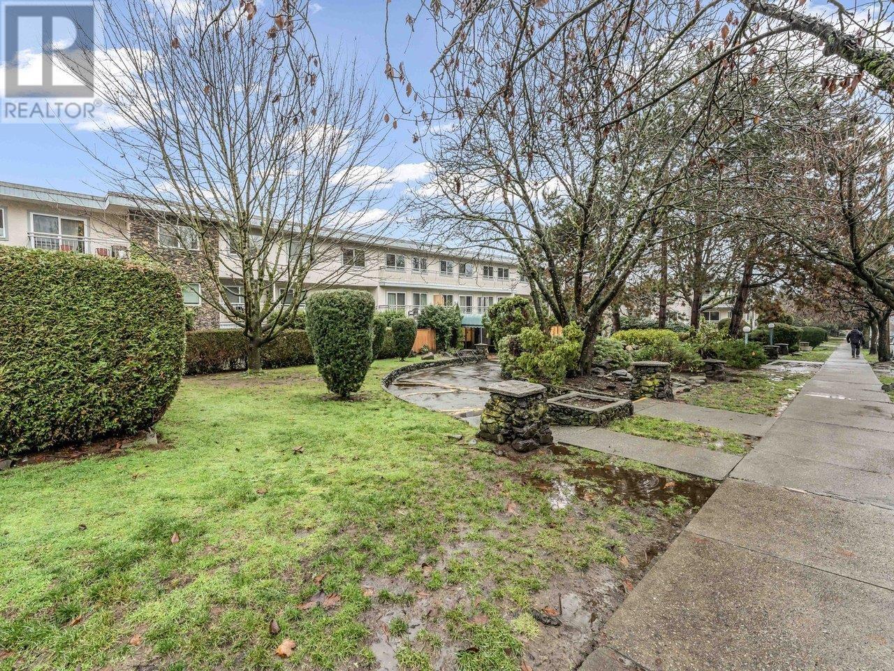 Listing Picture 18 of 19 : 233 711 E 6 AVENUE, Vancouver / 溫哥華 - 魯藝地產 Yvonne Lu Group - MLS Medallion Club Member