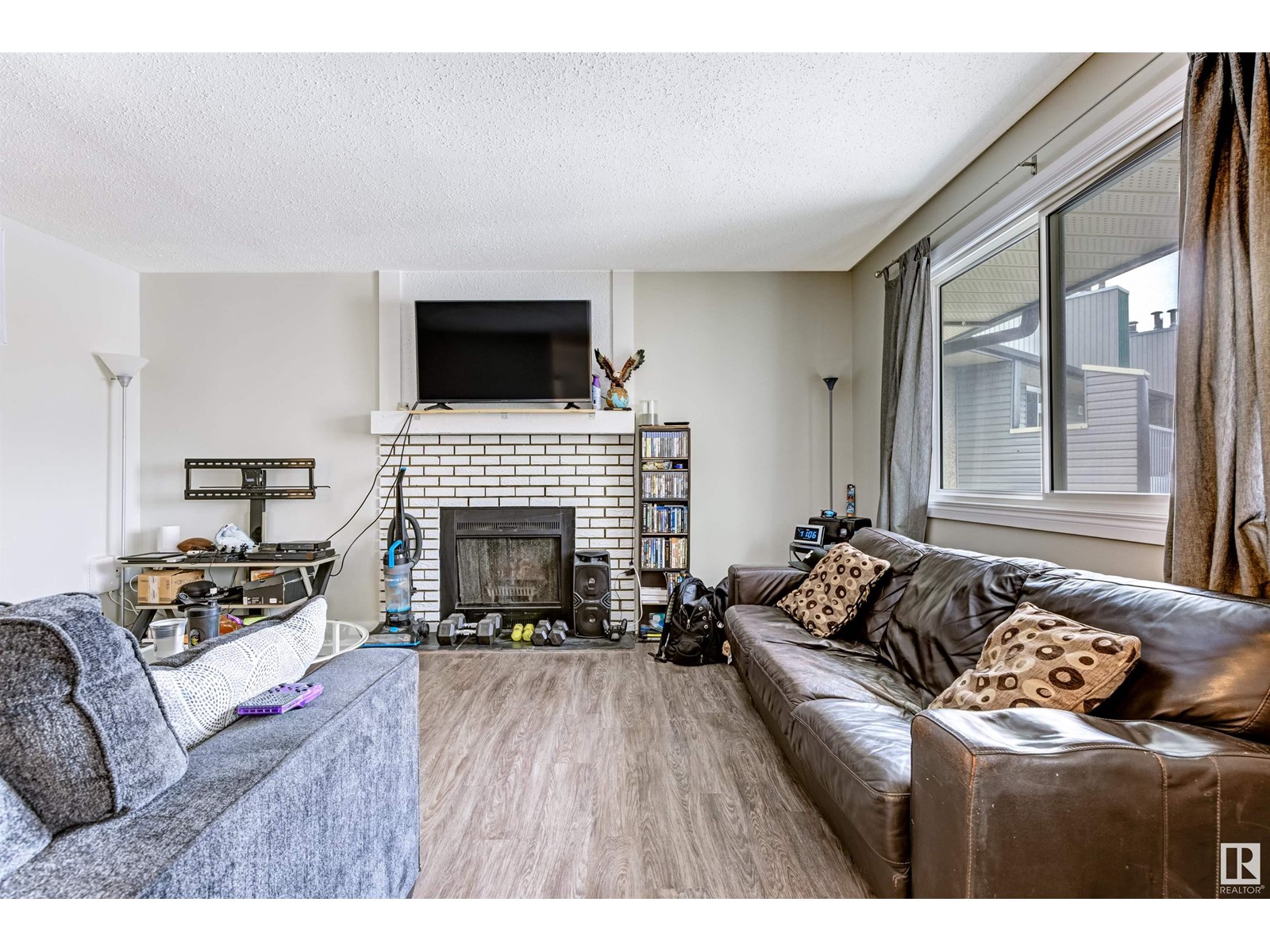 Property at #302 6204 180 ST NW image 3