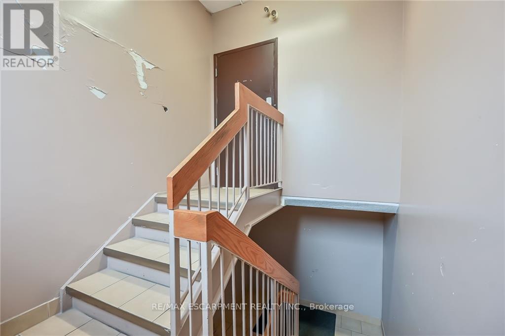 54 Centennial Parkway N, Hamilton (Riverdale), Ontario  L8E 1H6 - Photo 27 - X11925460