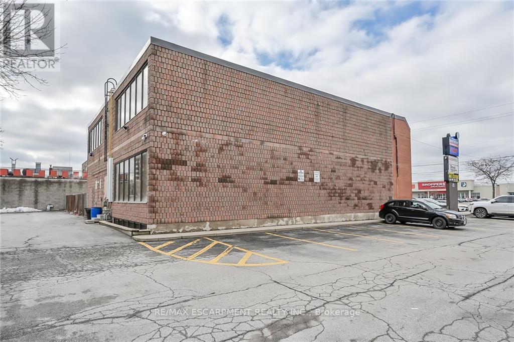 54 Centennial Parkway N, Hamilton (Riverdale), Ontario  L8E 1H6 - Photo 39 - X11925460