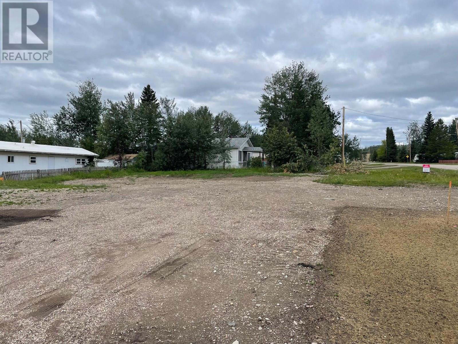 5259 44 Street, Fort Nelson, British Columbia V0C 1R0 - Photo 1 - R2936810