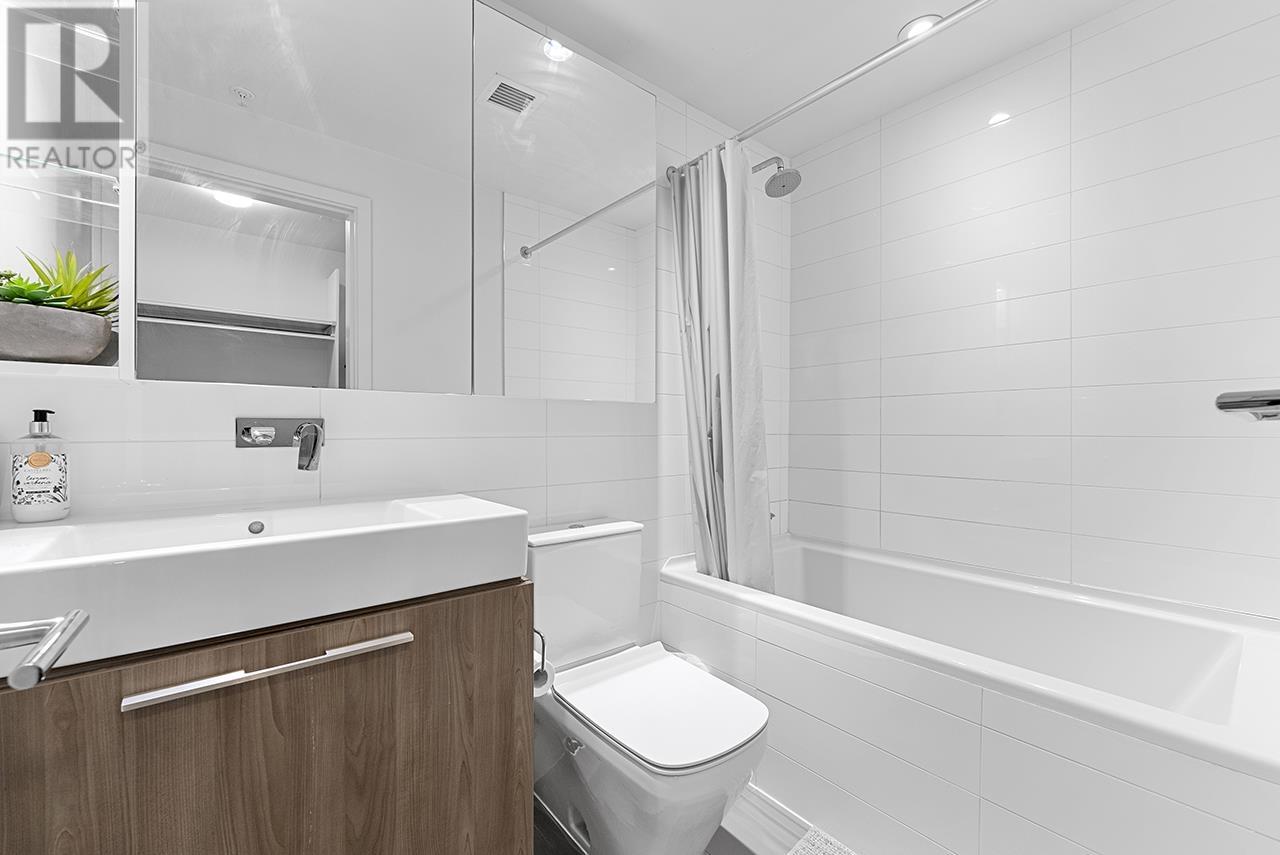 Listing Picture 10 of 25 : 4105 4510 HALIFAX WAY, Burnaby / 本拿比 - 魯藝地產 Yvonne Lu Group - MLS Medallion Club Member
