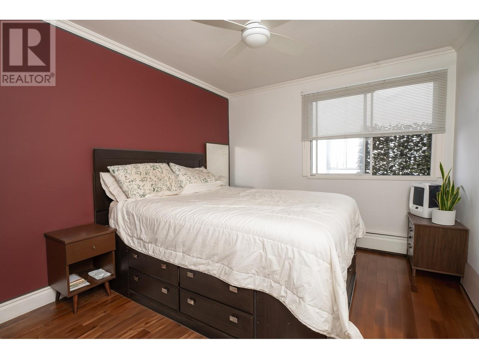 Listing Picture 12 of 12 : 210 2040 CORNWALL AVENUE, Vancouver / 溫哥華 - 魯藝地產 Yvonne Lu Group - MLS Medallion Club Member