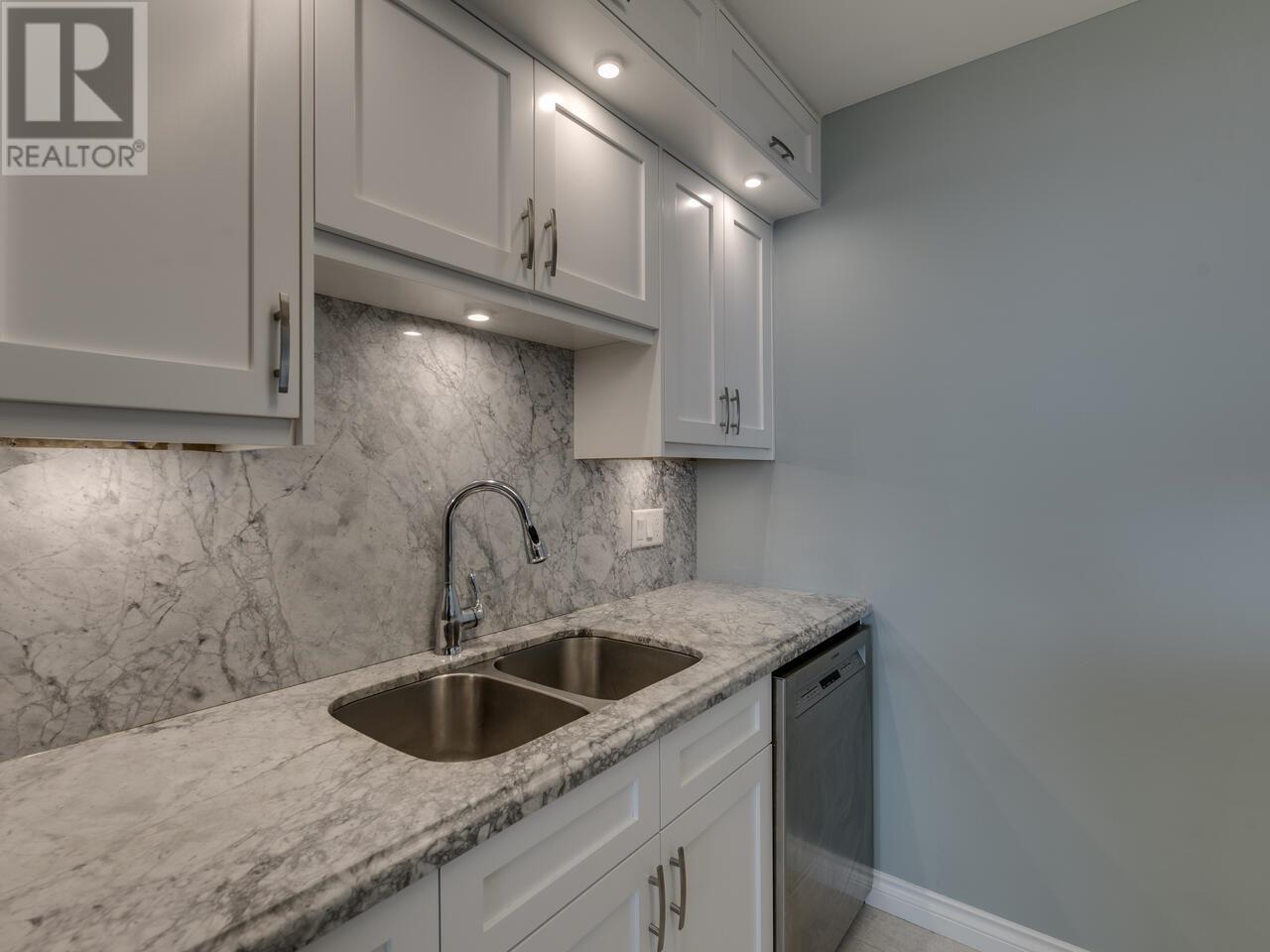 Property at 902 3920 HASTINGS STREET image 4