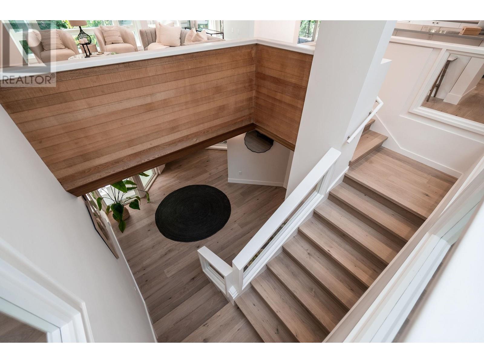 5061 Bear Lane, West Vancouver, British Columbia  V7W 1L2 - Photo 10 - R2956786