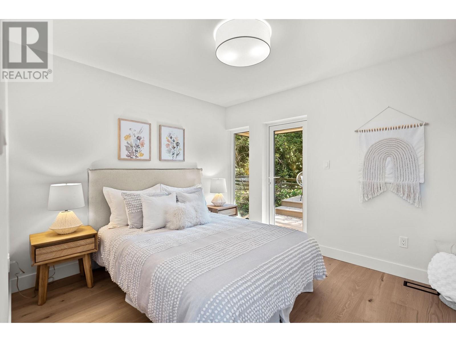 5061 Bear Lane, West Vancouver, British Columbia  V7W 1L2 - Photo 18 - R2956786