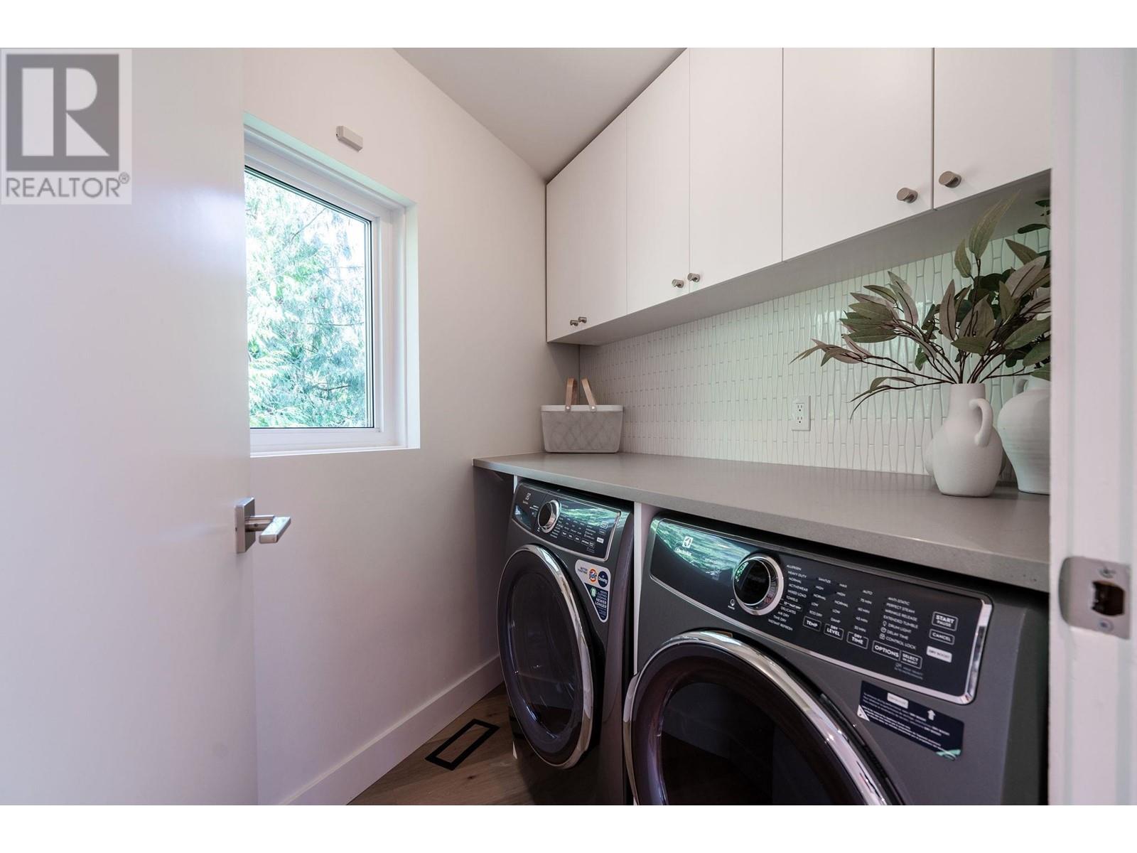 5061 Bear Lane, West Vancouver, British Columbia  V7W 1L2 - Photo 25 - R2956786