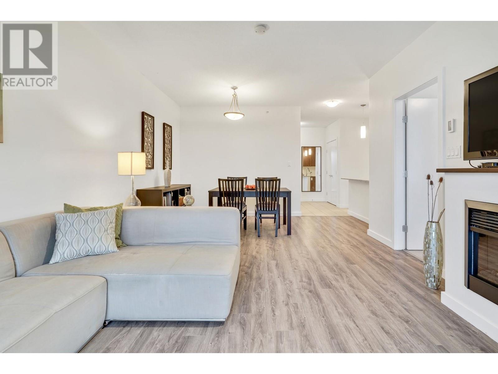 1407 280 Ross Drive, New Westminster, British Columbia  V3L 0C2 - Photo 6 - R2956683
