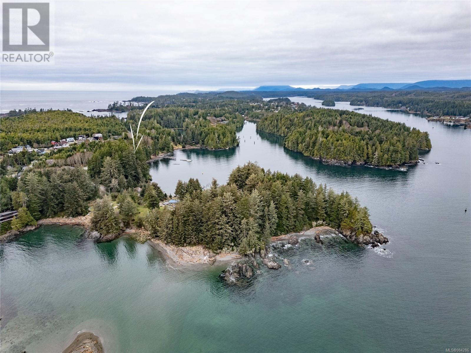 895 Peninsula Rd, Ucluelet, British Columbia  V0R 3A0 - Photo 6 - 984286