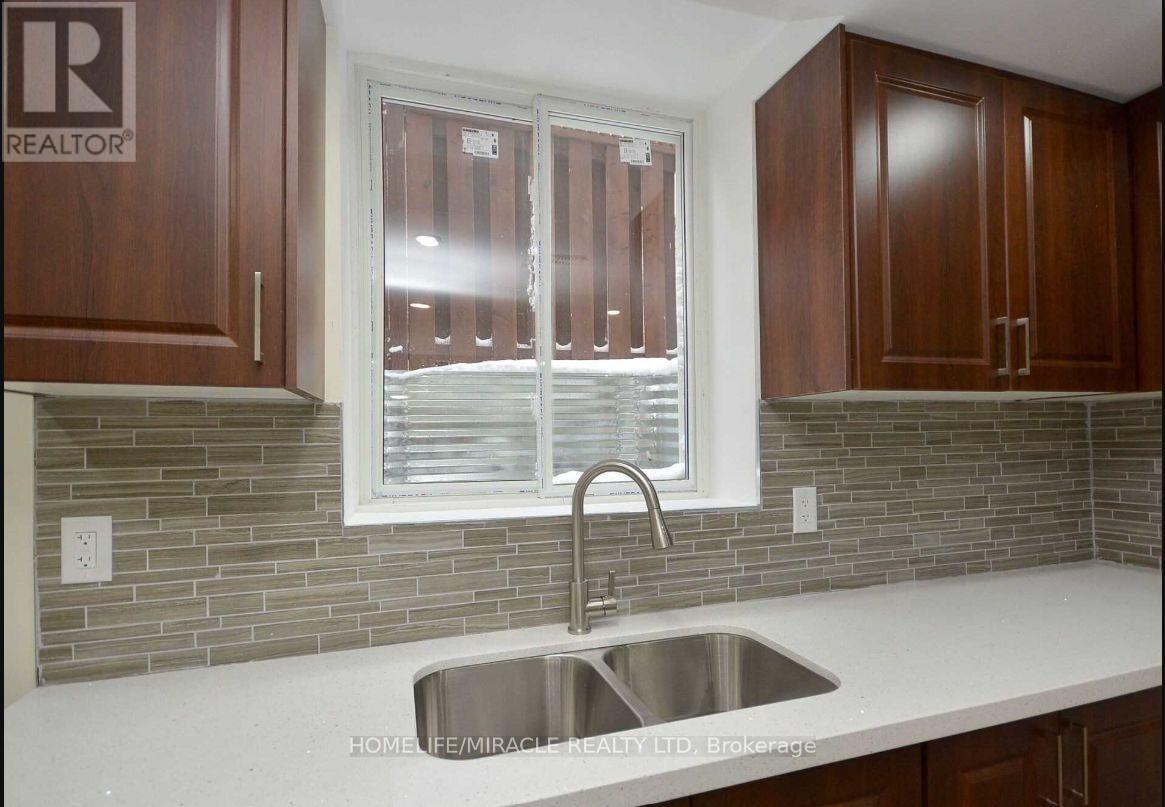 Bsmt - 833 Mays Crescent, Mississauga, Ontario  L5V 2G6 - Photo 16 - W11907219