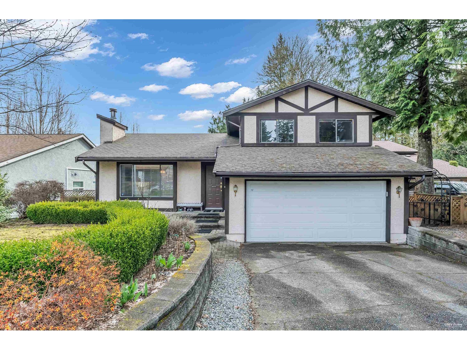 10220 158A STREET, surrey, British Columbia V4N2N5