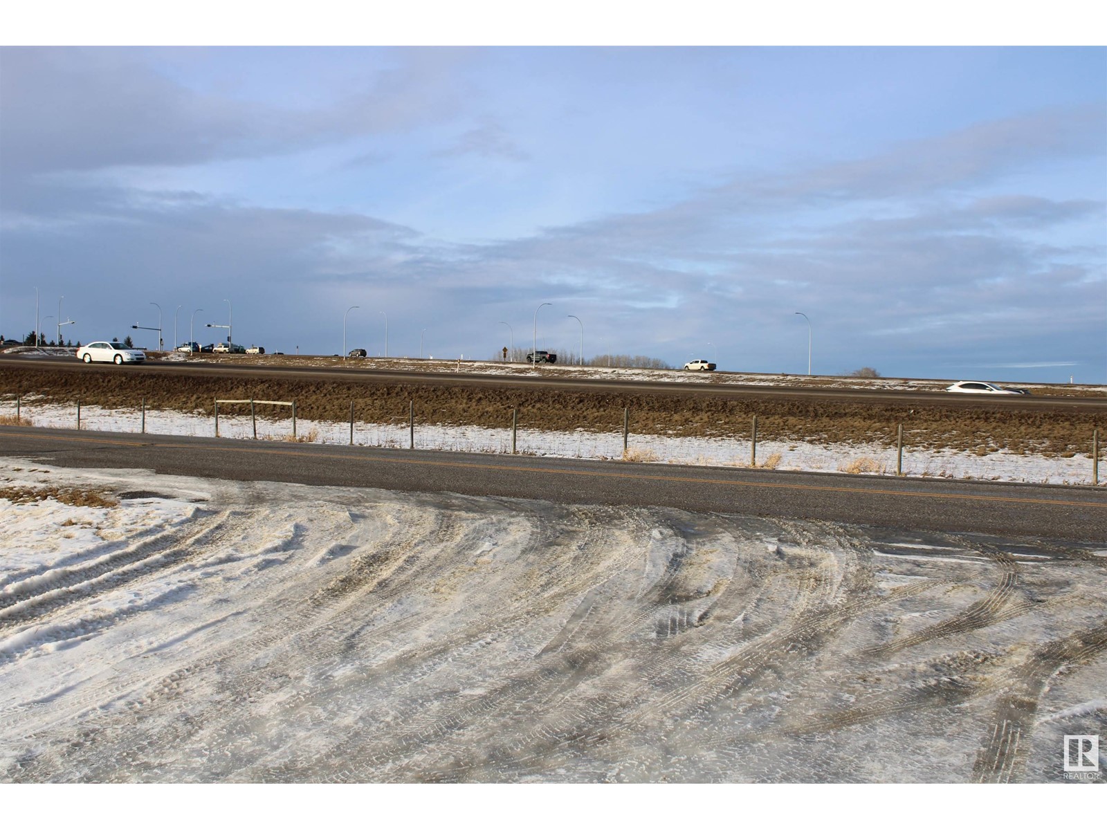 28011 Hwy 16, Rural Parkland County, Alberta  T7Z 1C2 - Photo 8 - E4418107