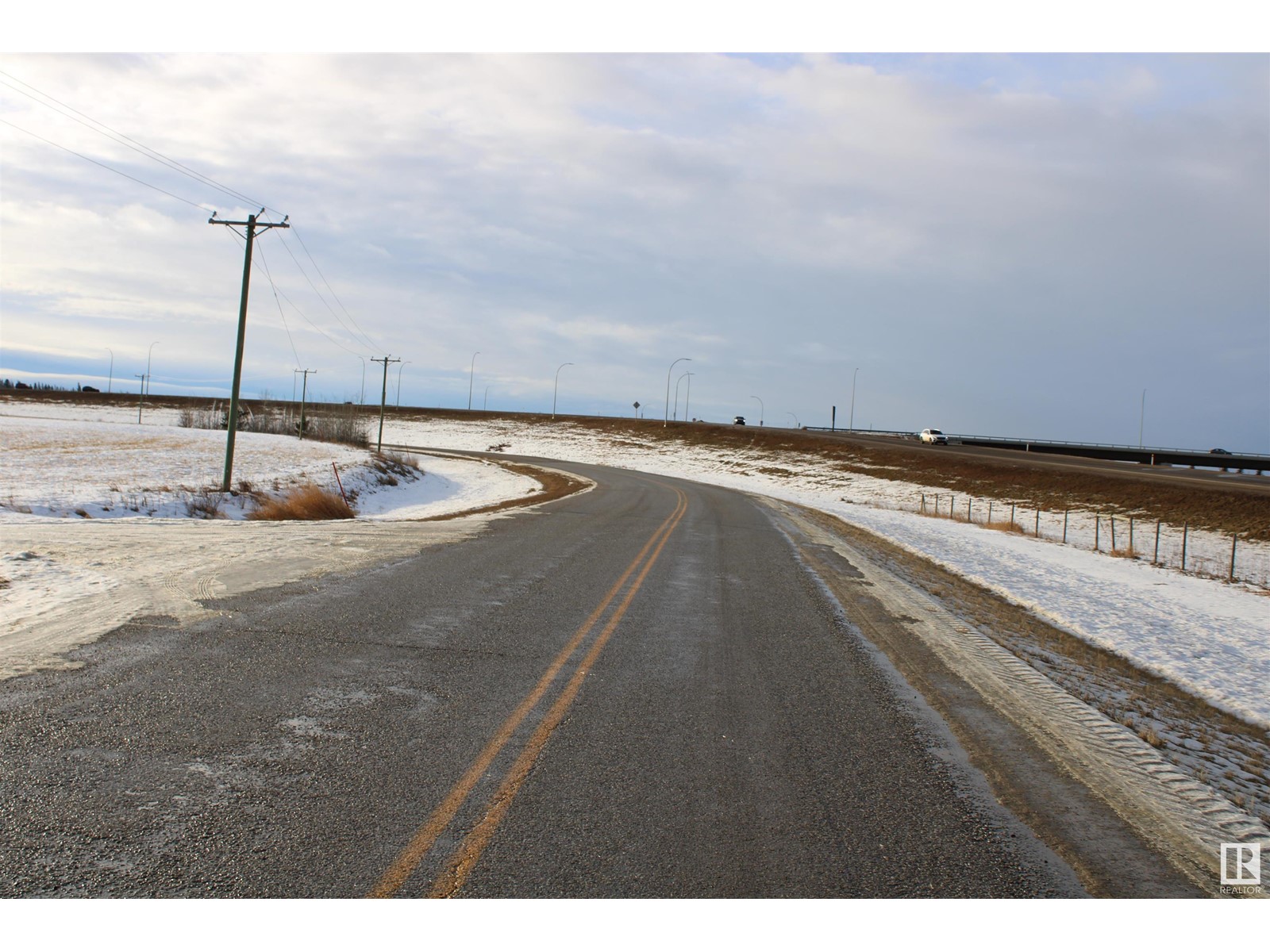 28011 Hwy 16, Rural Parkland County, Alberta  T7Z 1C2 - Photo 5 - E4418107