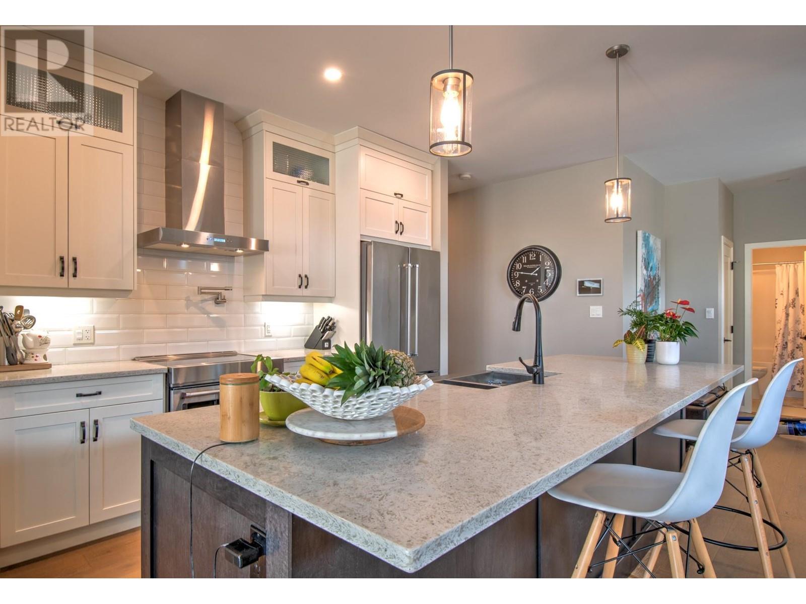 Property at 5350 Silver Star Road Unit# 25 image 5