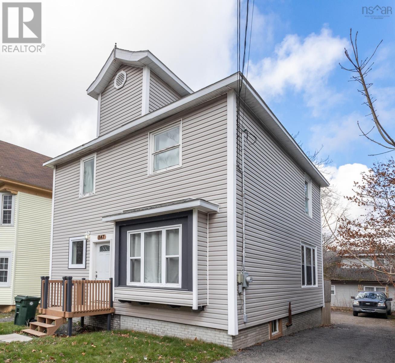 847 George Street, Sydney, Nova Scotia  B1P 1L8 - Photo 3 - 202500955