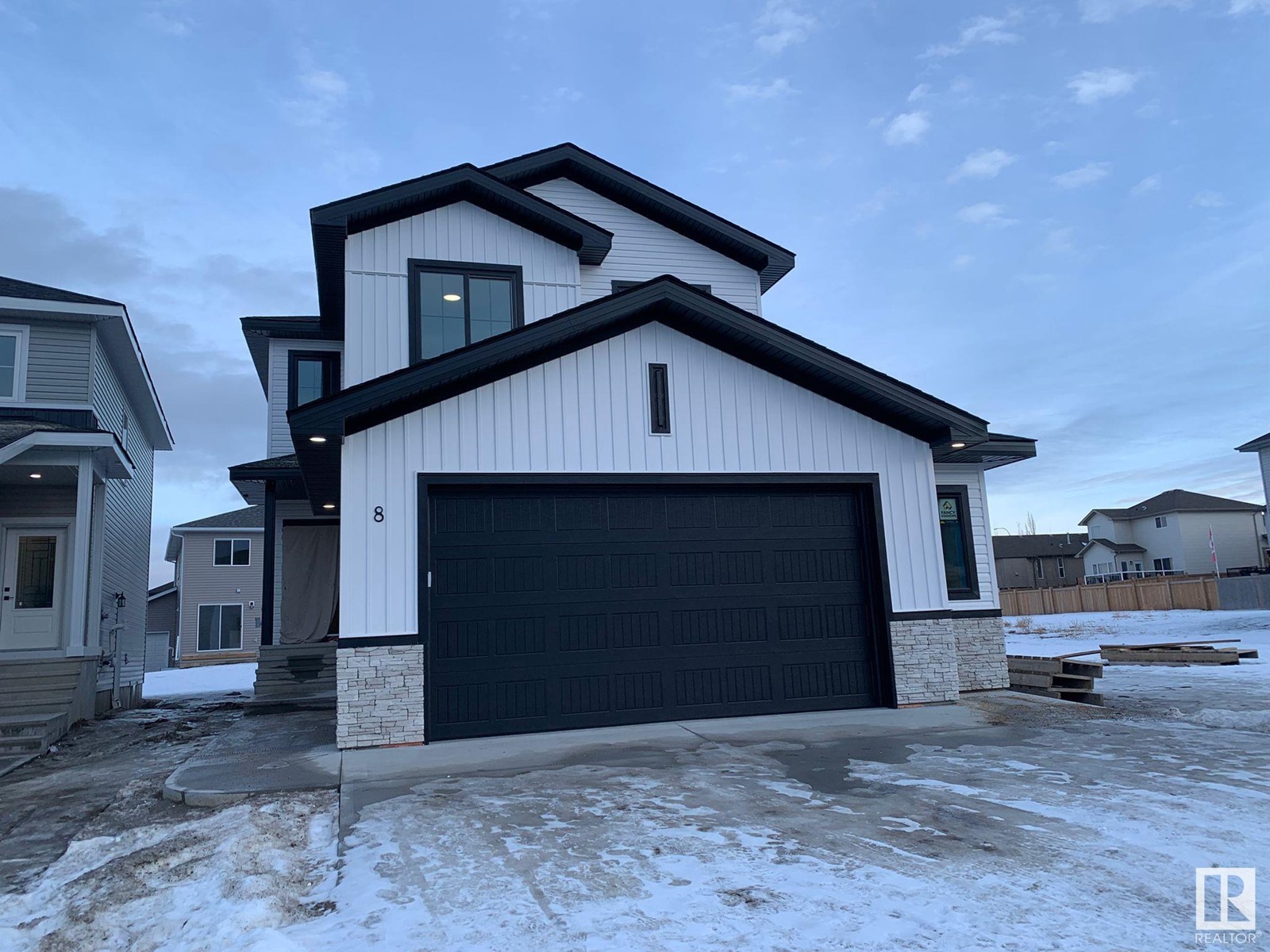 8 Horizon Link, Spruce Grove, Alberta