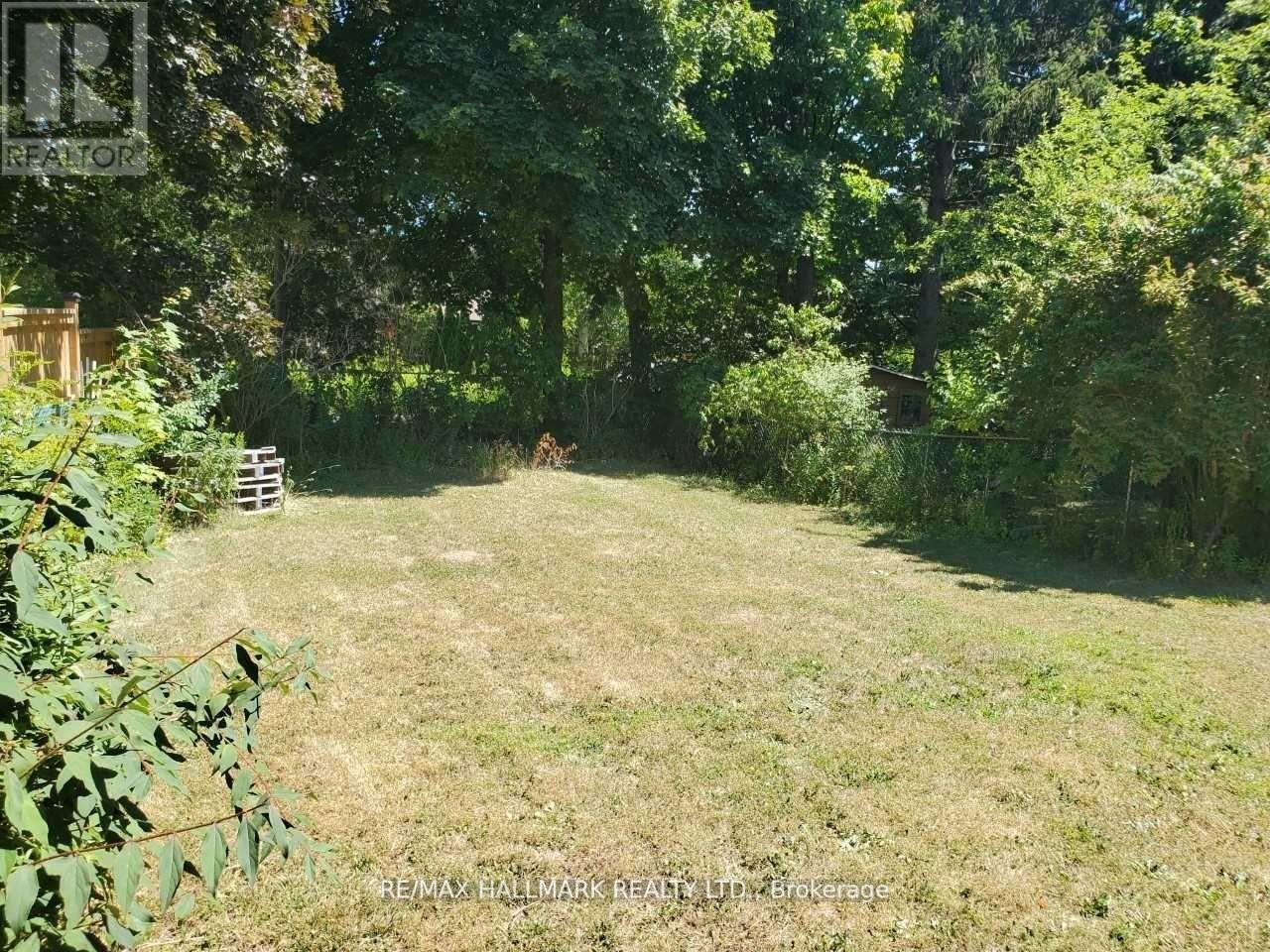 183 Maxome Avenue, Toronto, Ontario  M2M 3L1 - Photo 6 - C11925721