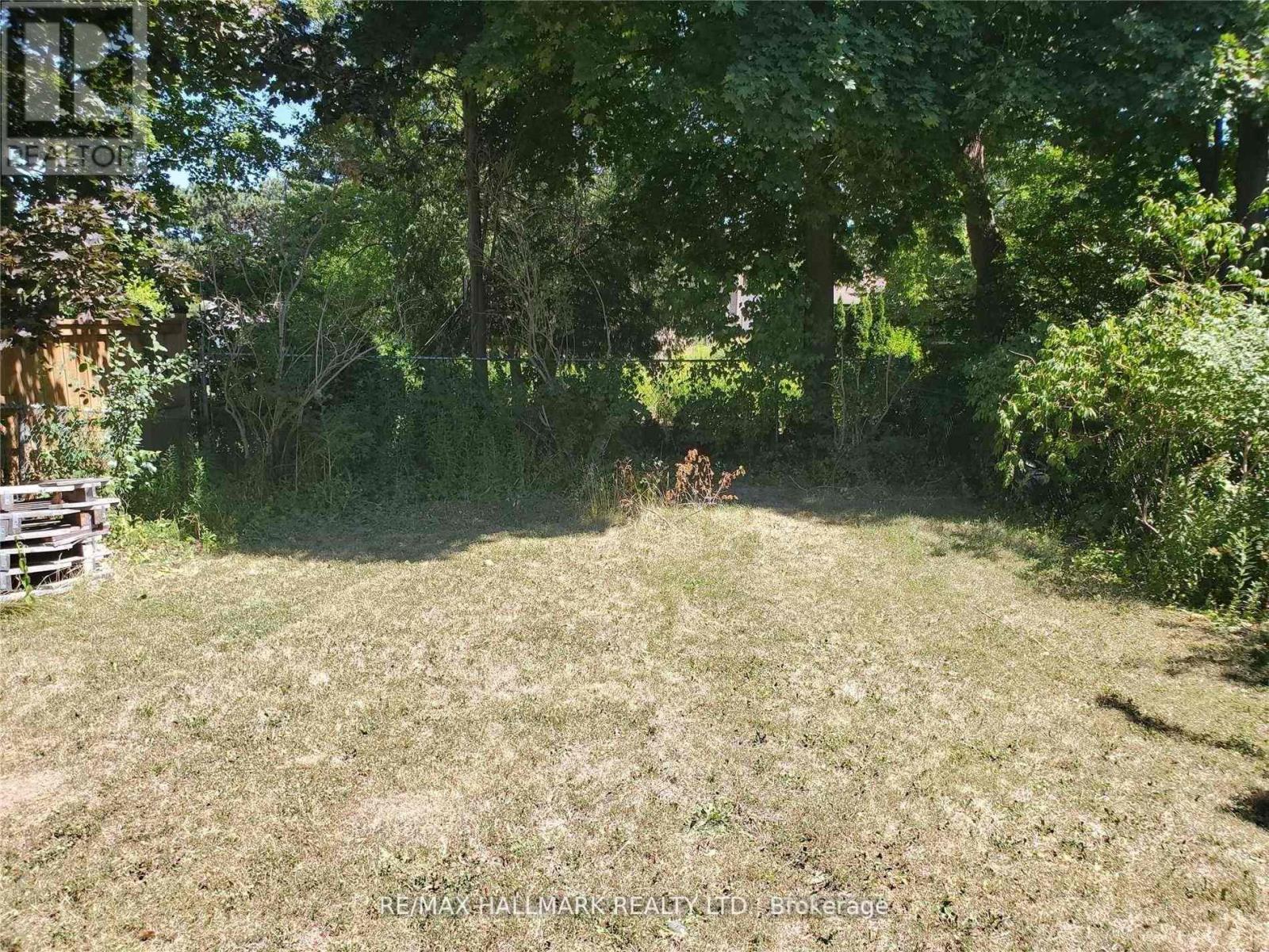 183 Maxome Avenue, Toronto, Ontario  M2M 3L1 - Photo 9 - C11925721