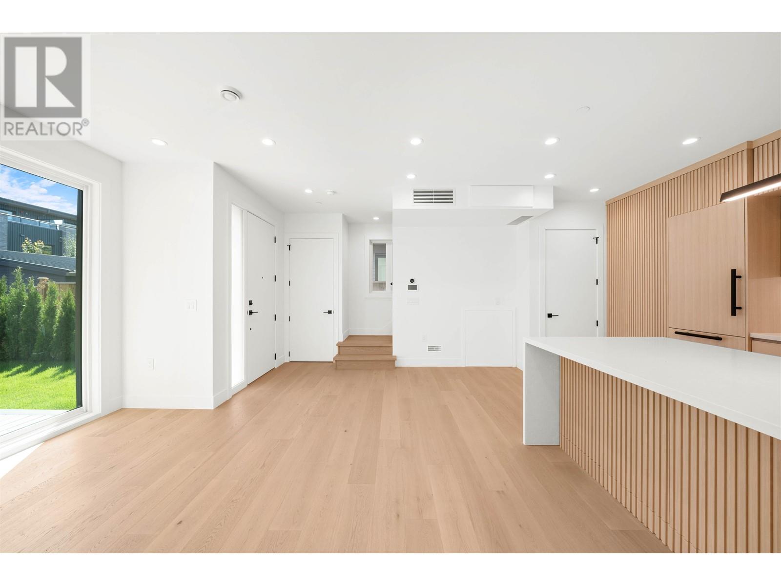 2 760 W 48 Avenue, Vancouver, British Columbia  V5Z 2R9 - Photo 11 - R2956806
