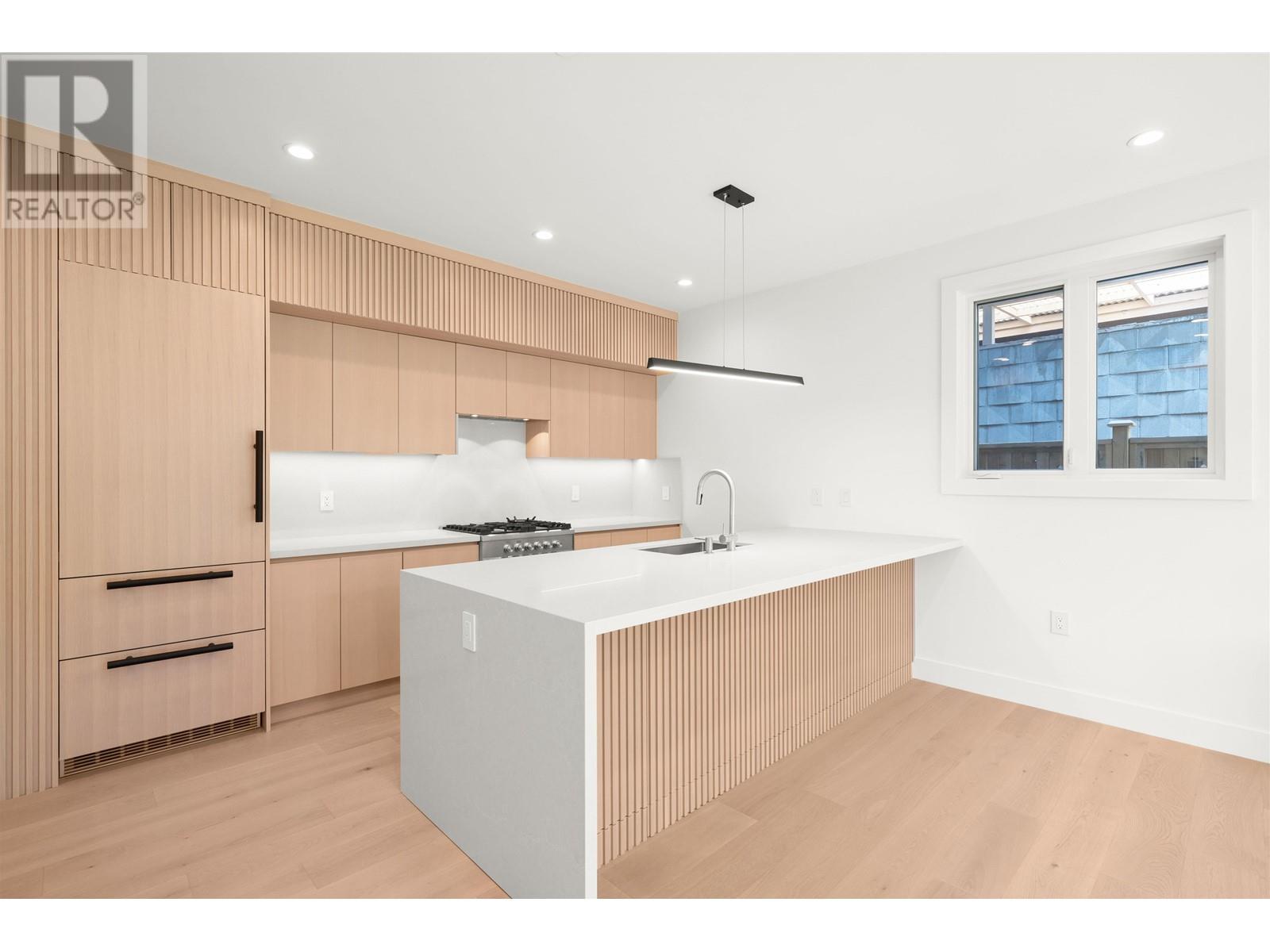 2 760 W 48 Avenue, Vancouver, British Columbia  V5Z 2R9 - Photo 5 - R2956806