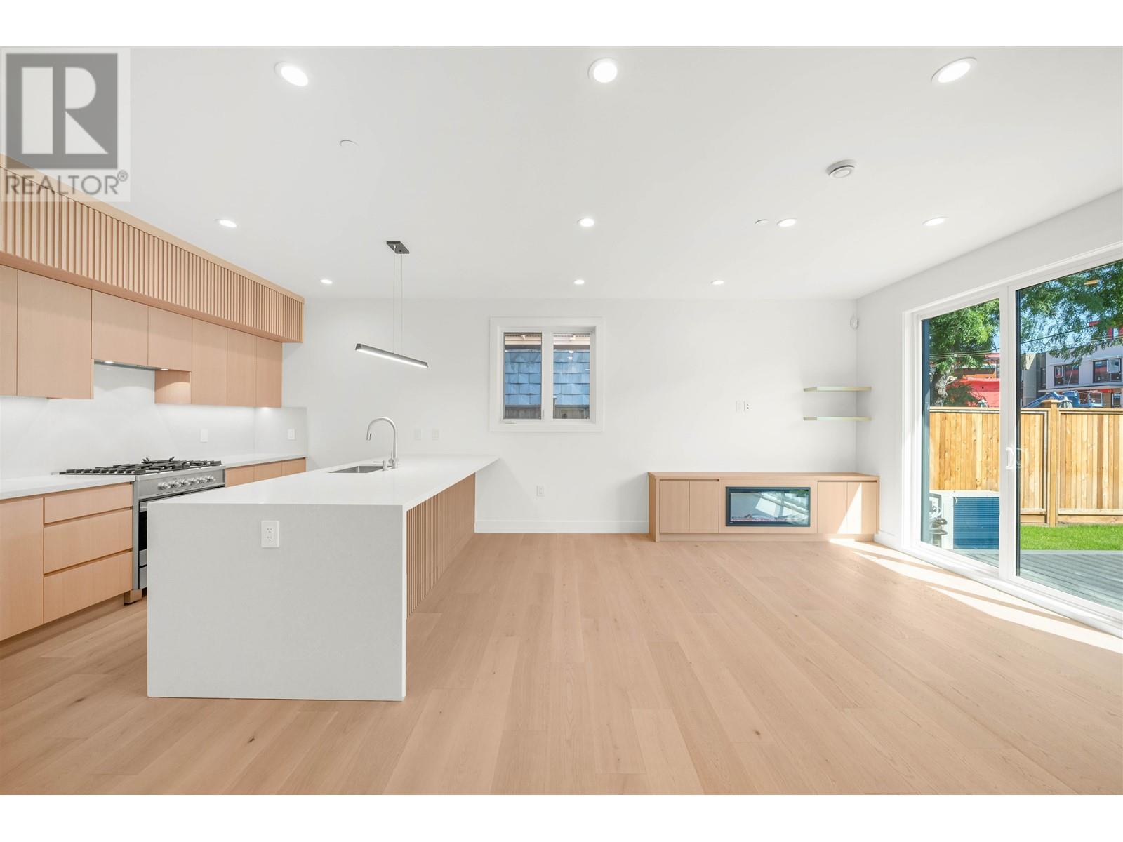 2 760 W 48 Avenue, Vancouver, British Columbia  V5Z 2R9 - Photo 6 - R2956806