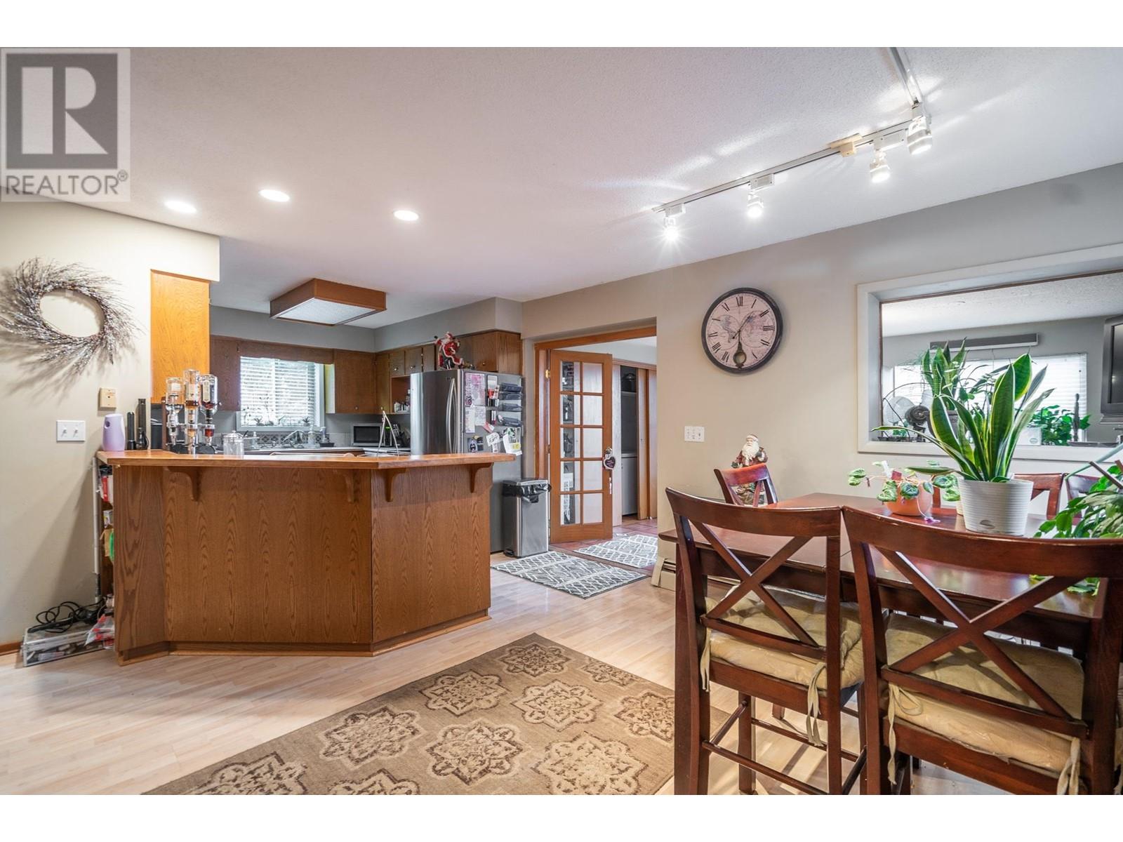 22762 Gilley Avenue, Maple Ridge, British Columbia  V2X 2G2 - Photo 10 - R2956859
