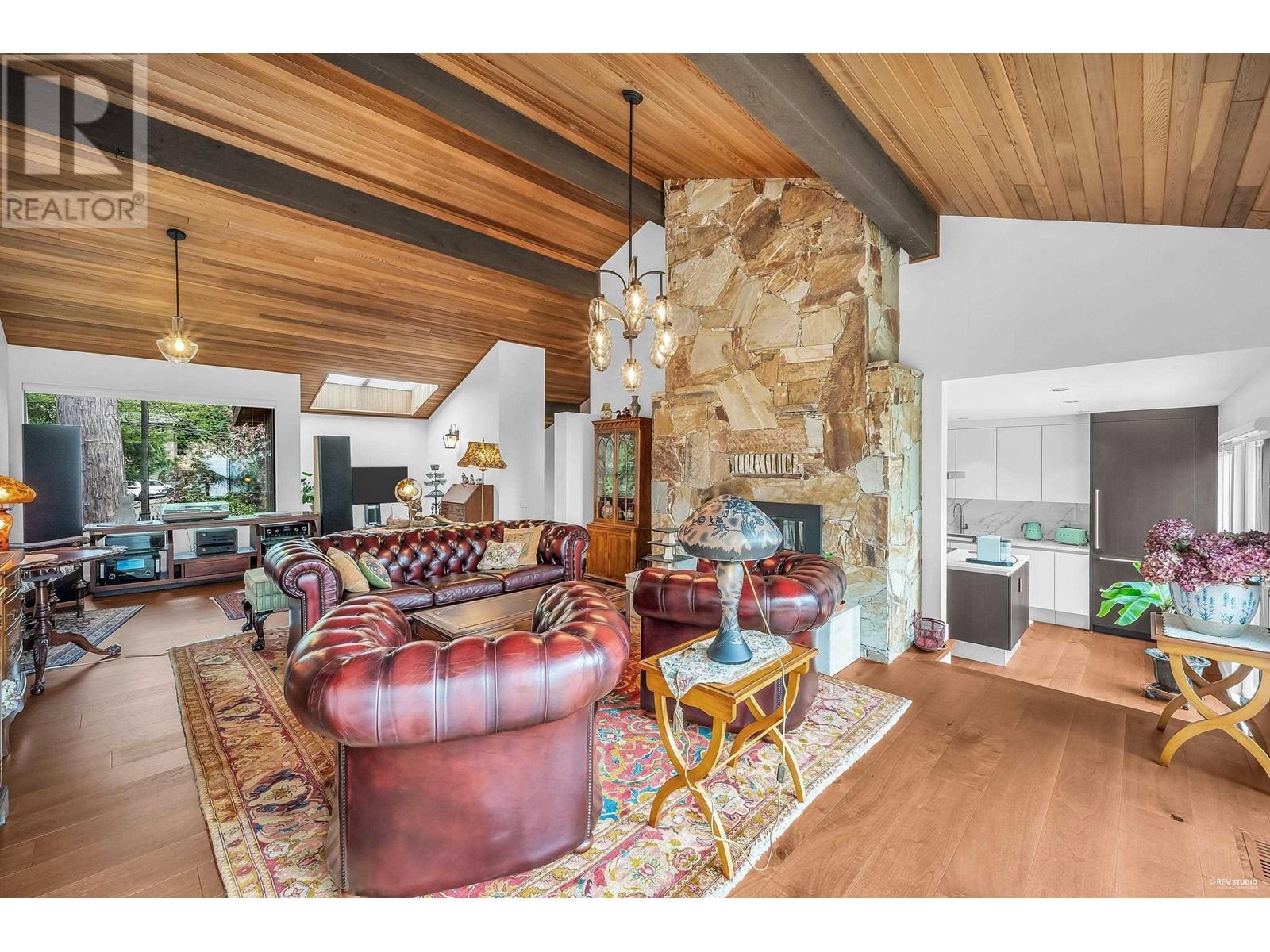 Property at 5312 MARINE DRIVE image 5