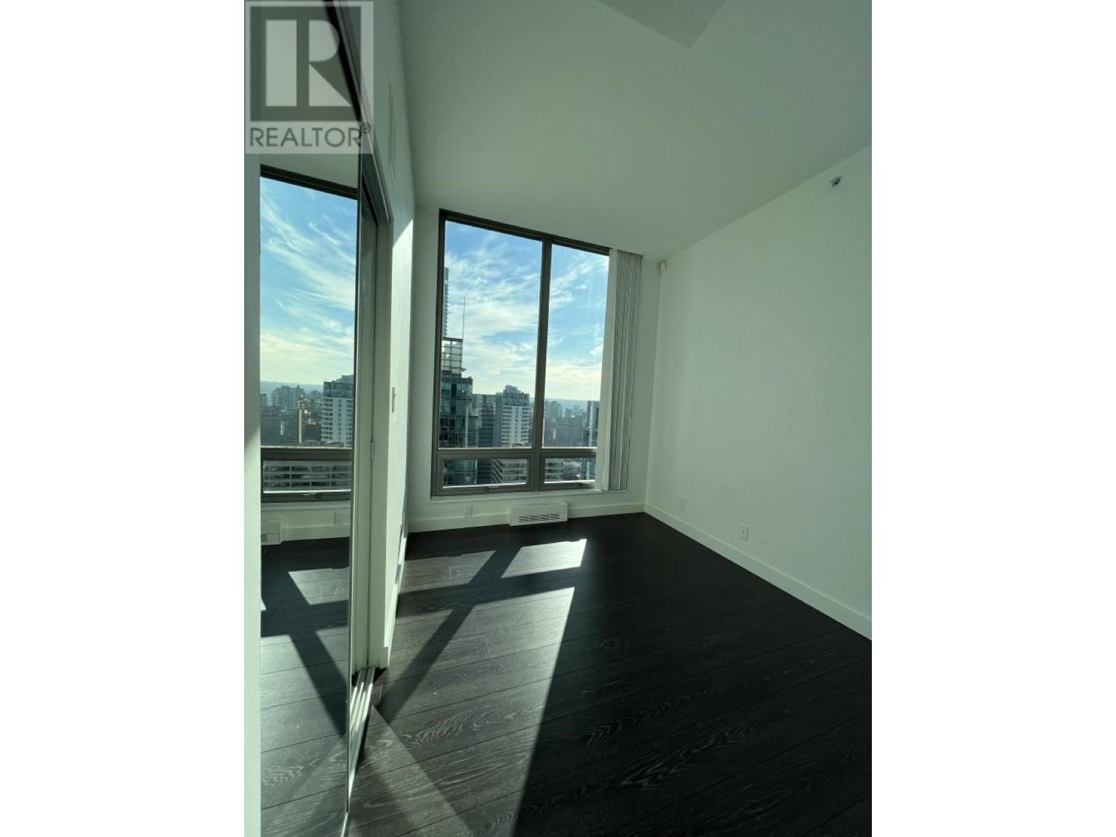 Ph3 1288 W Georgia Street, Vancouver, British Columbia  V6E 4R3 - Photo 8 - R2956819