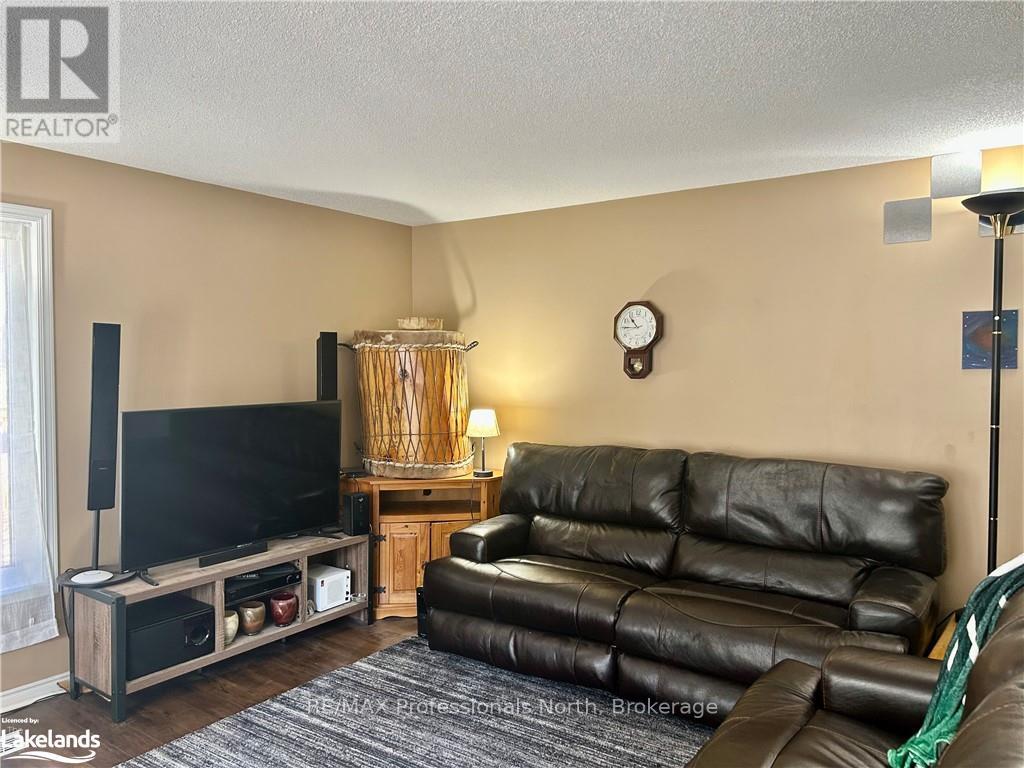 20 - 1591 Hidden Valley Road, Huntsville (Chaffey), Ontario  P1H 1A4 - Photo 3 - X11925791