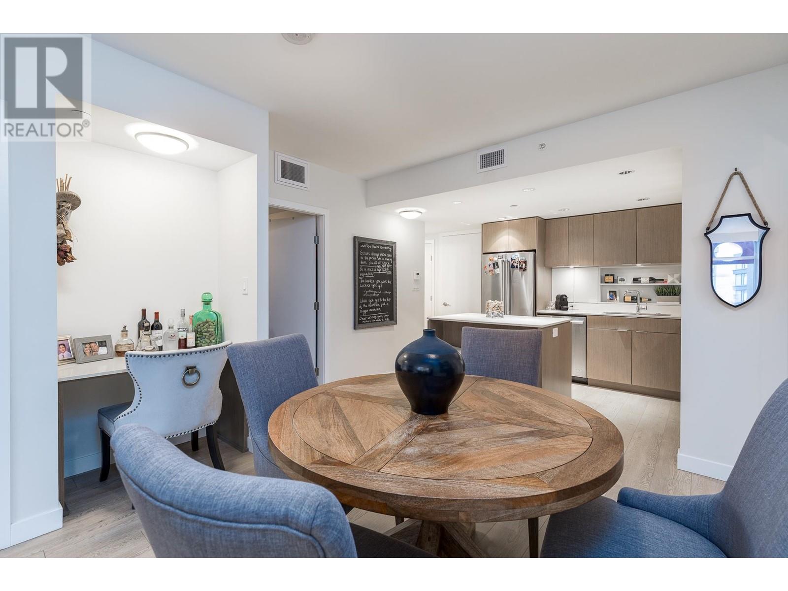 Listing Picture 8 of 24 : 602 111 E 1ST AVENUE, Vancouver / 溫哥華 - 魯藝地產 Yvonne Lu Group - MLS Medallion Club Member