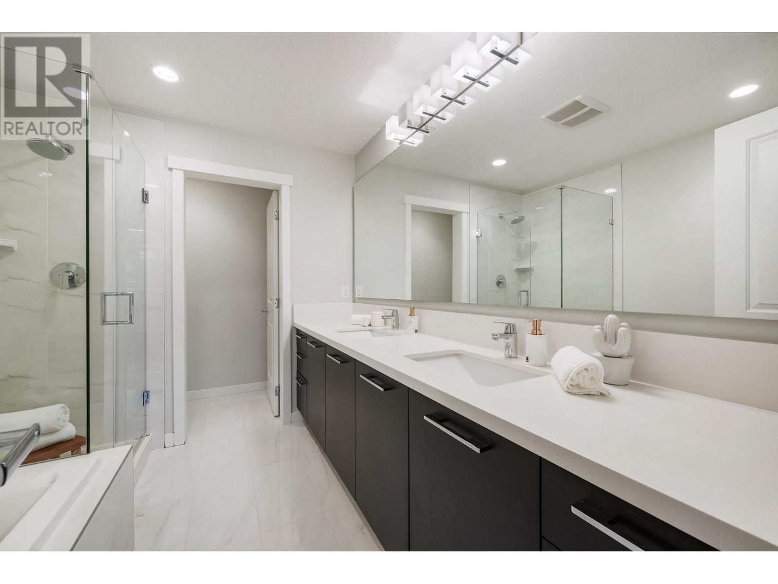 64 3400 Devonshire Avenue, Coquitlam, British Columbia  V3E 0L1 - Photo 24 - R2956783