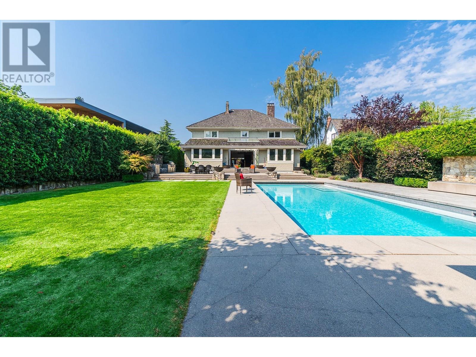 Property at 6630 MARINE CRESCENT image 3