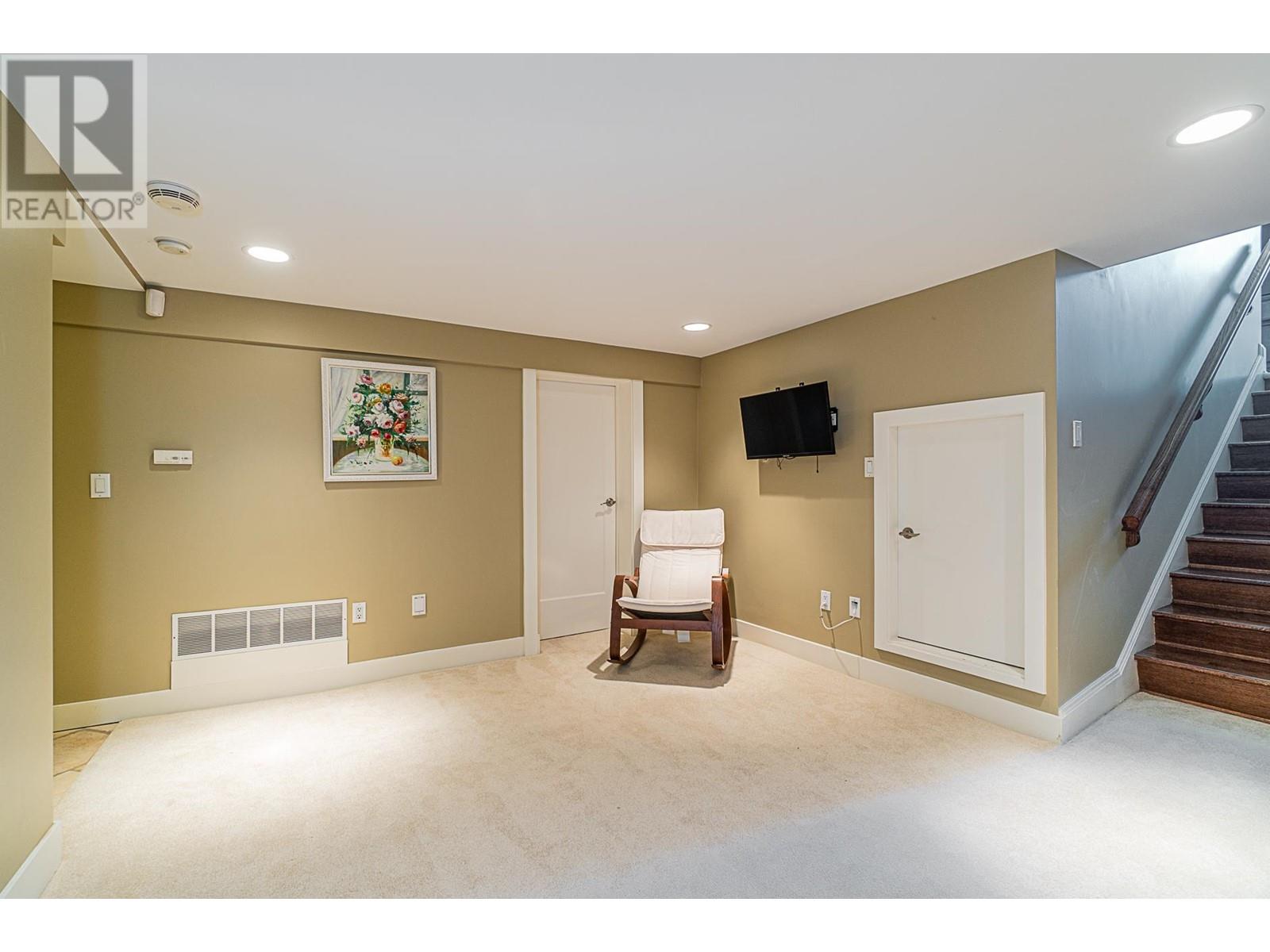 6630 Marine Crescent, Vancouver, British Columbia  V6P 5X1 - Photo 34 - R2956211