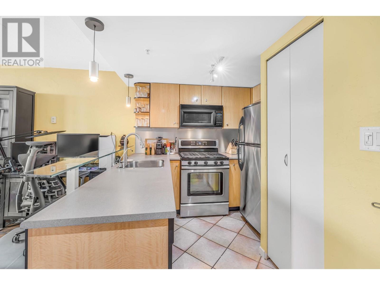 2706 501 Pacific Street, Vancouver, British Columbia  V6Z 2X6 - Photo 12 - R2956646