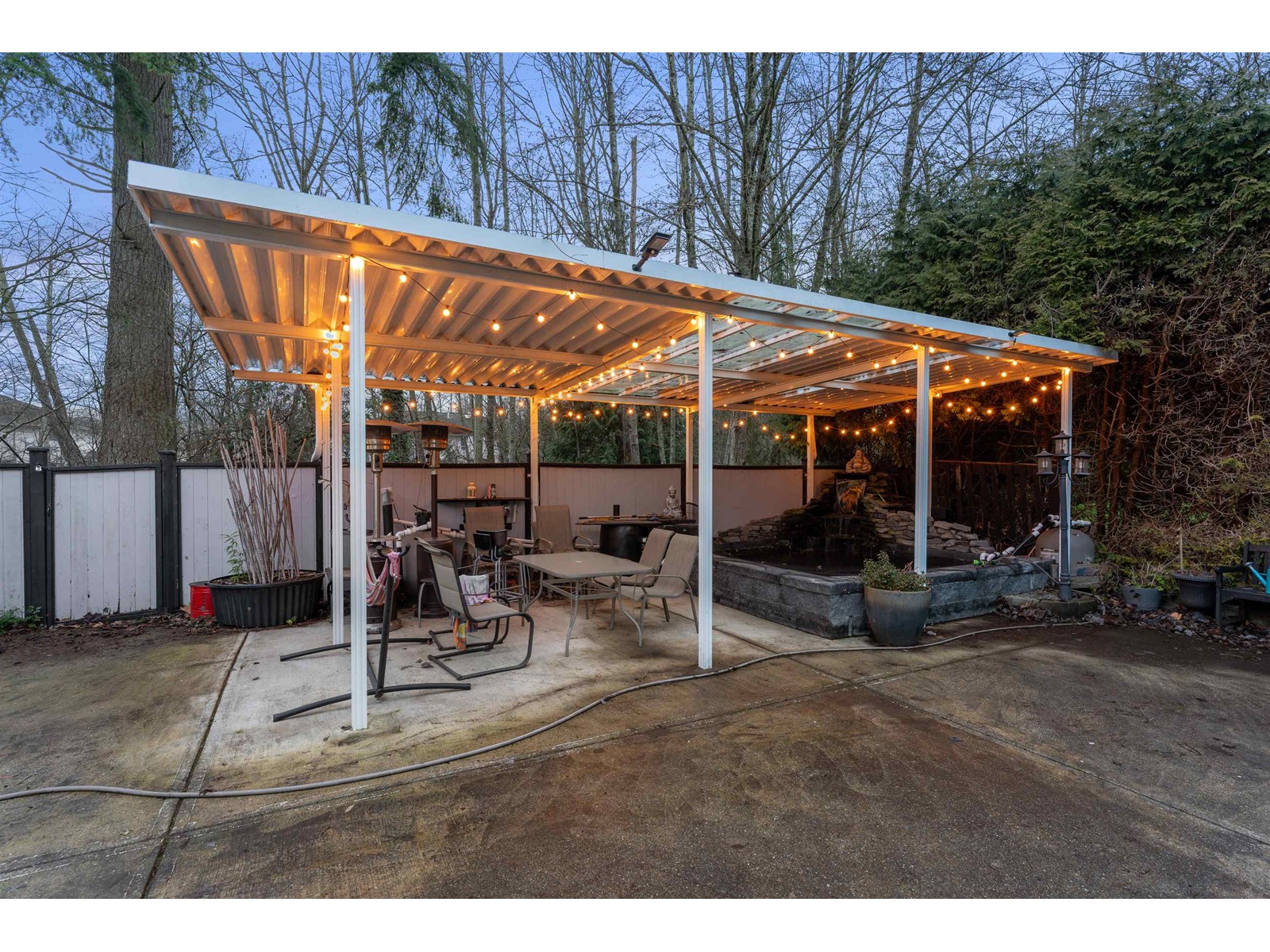 14077 84th Avenue, Surrey, British Columbia  V3W 0V5 - Photo 6 - R2956398