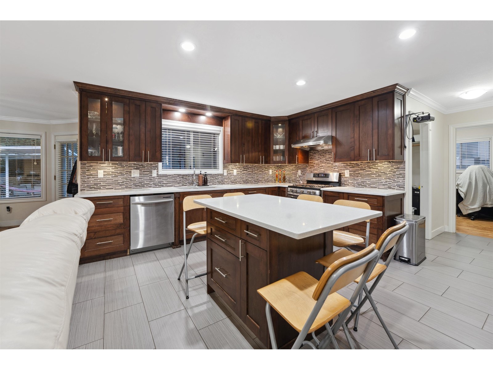 14077 84th Avenue, Surrey, British Columbia  V3W 0V5 - Photo 17 - R2956398