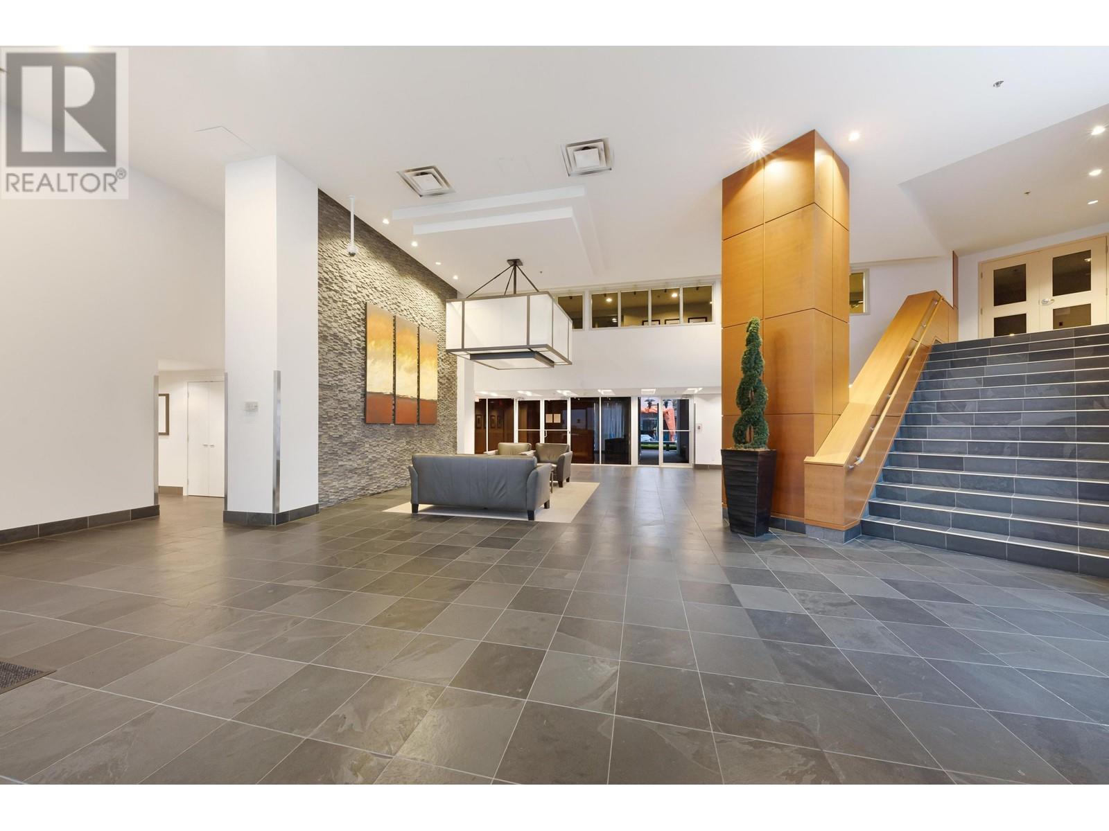 2501 2979 Glen Drive, Coquitlam, British Columbia  V3B 0B2 - Photo 25 - R2956966